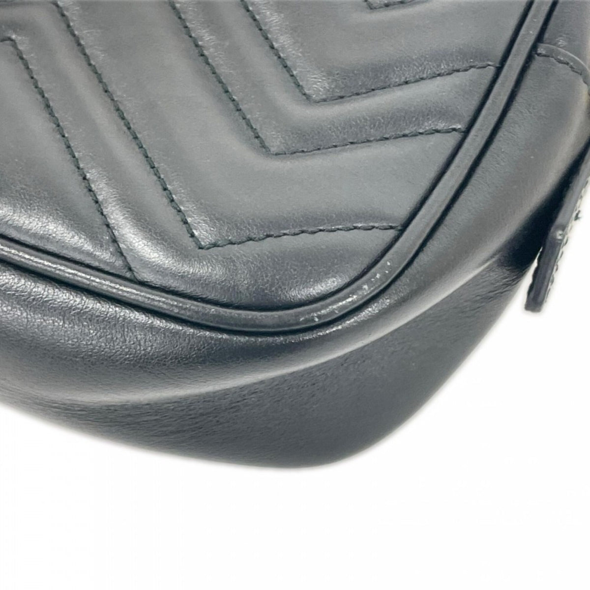 Gucci Black White Leather Shoulder Bag (Pre-Owned)