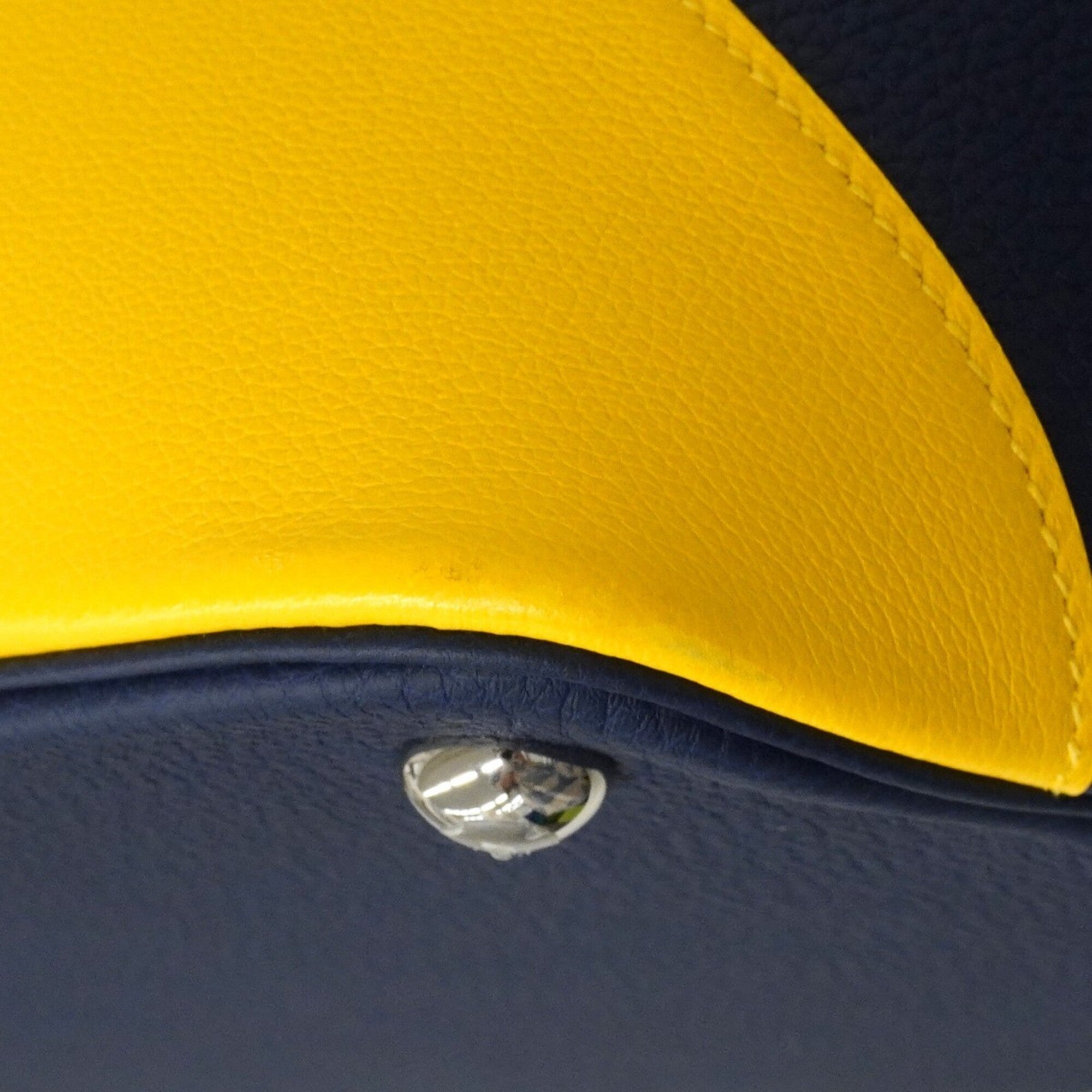 Hermes Bleu Saphir Togo Leather Handbag (Pre-Owned)
