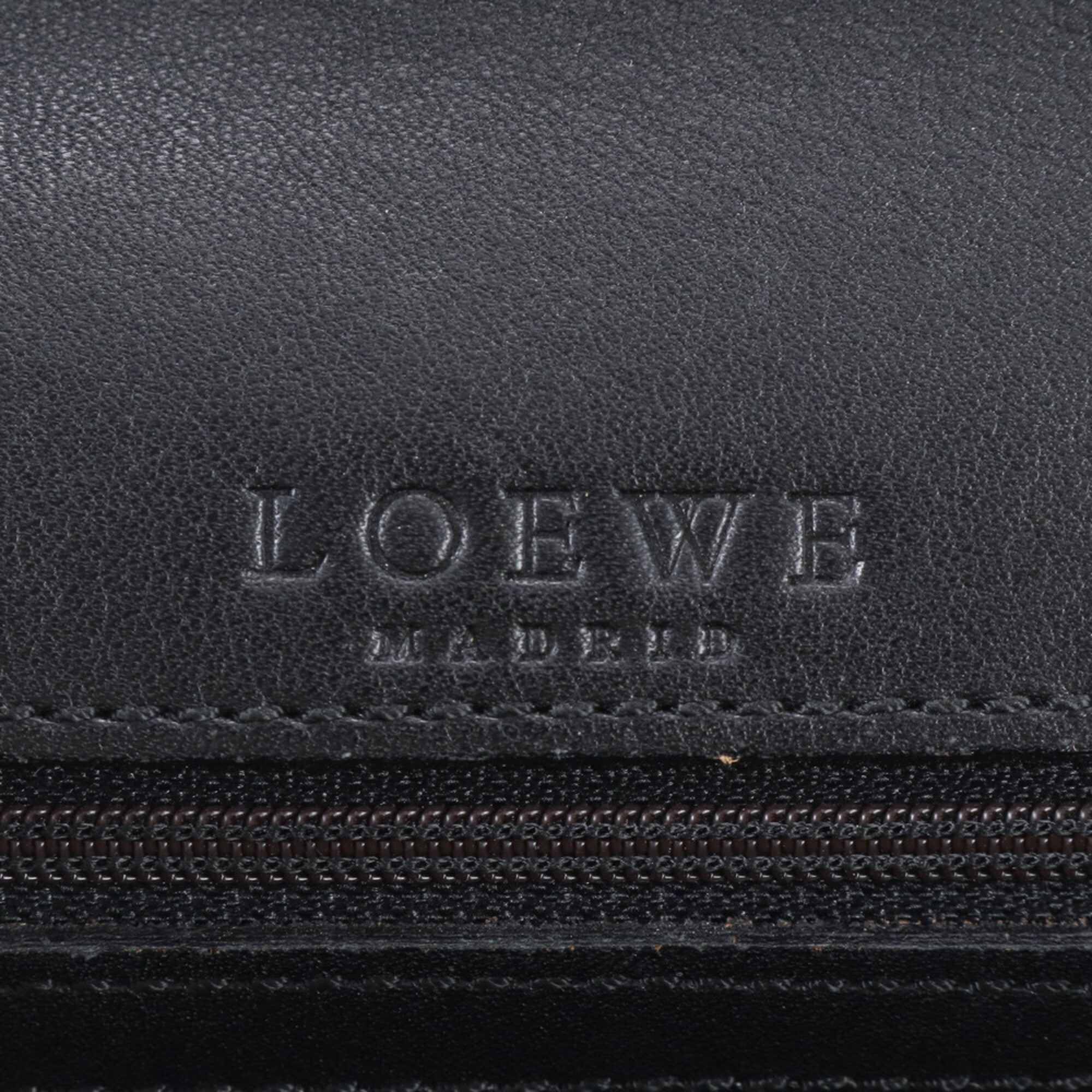 Loewe Black Leather Handbag (Pre-Owned)