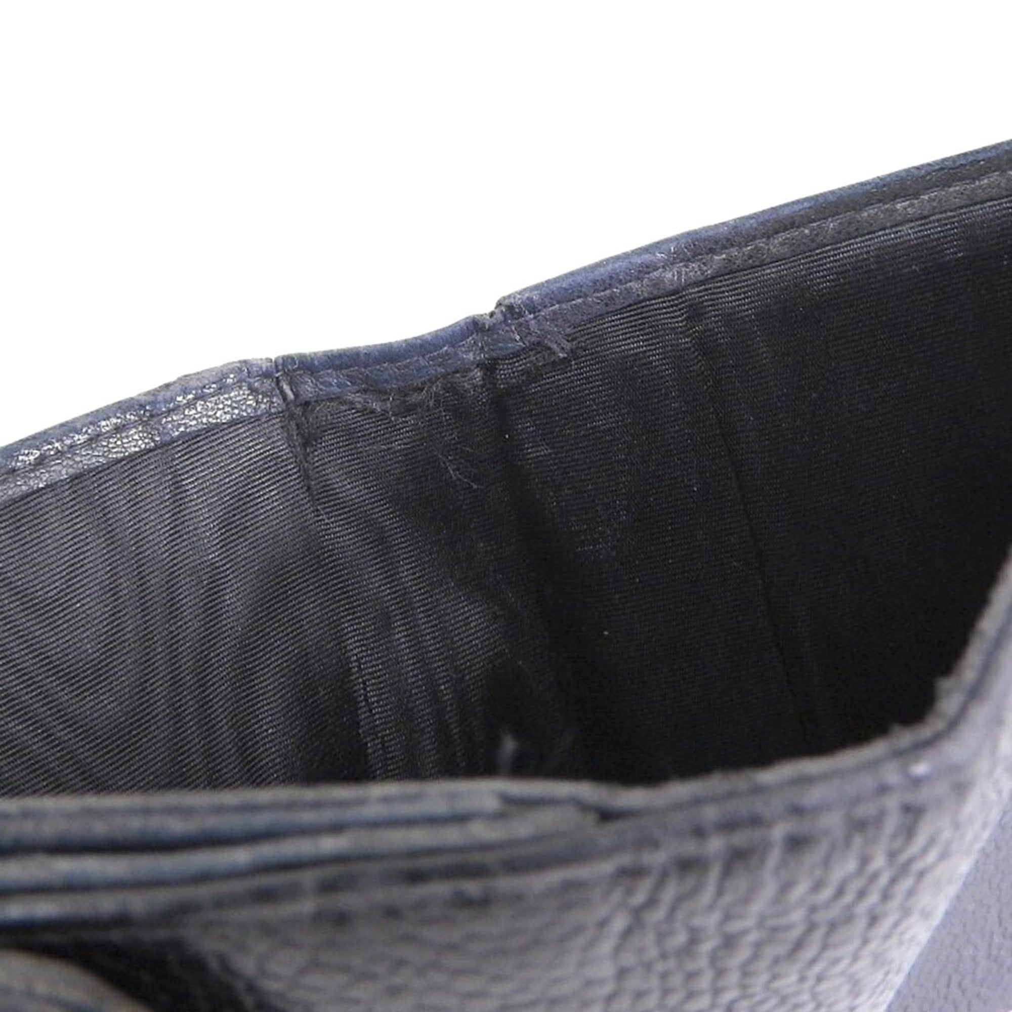 Chanel Black Grained Calfskin Wallet (Bi-Fold) (Pre-Owned)