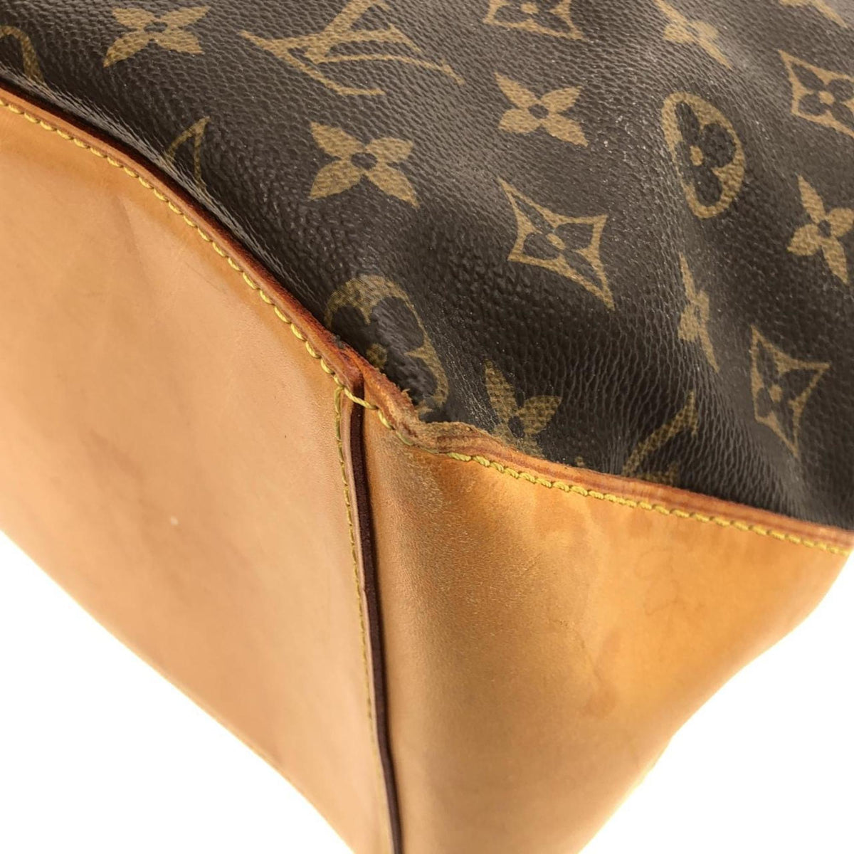 Louis Vuitton Marron Coated Canvas Handbag (Pre-Owned)