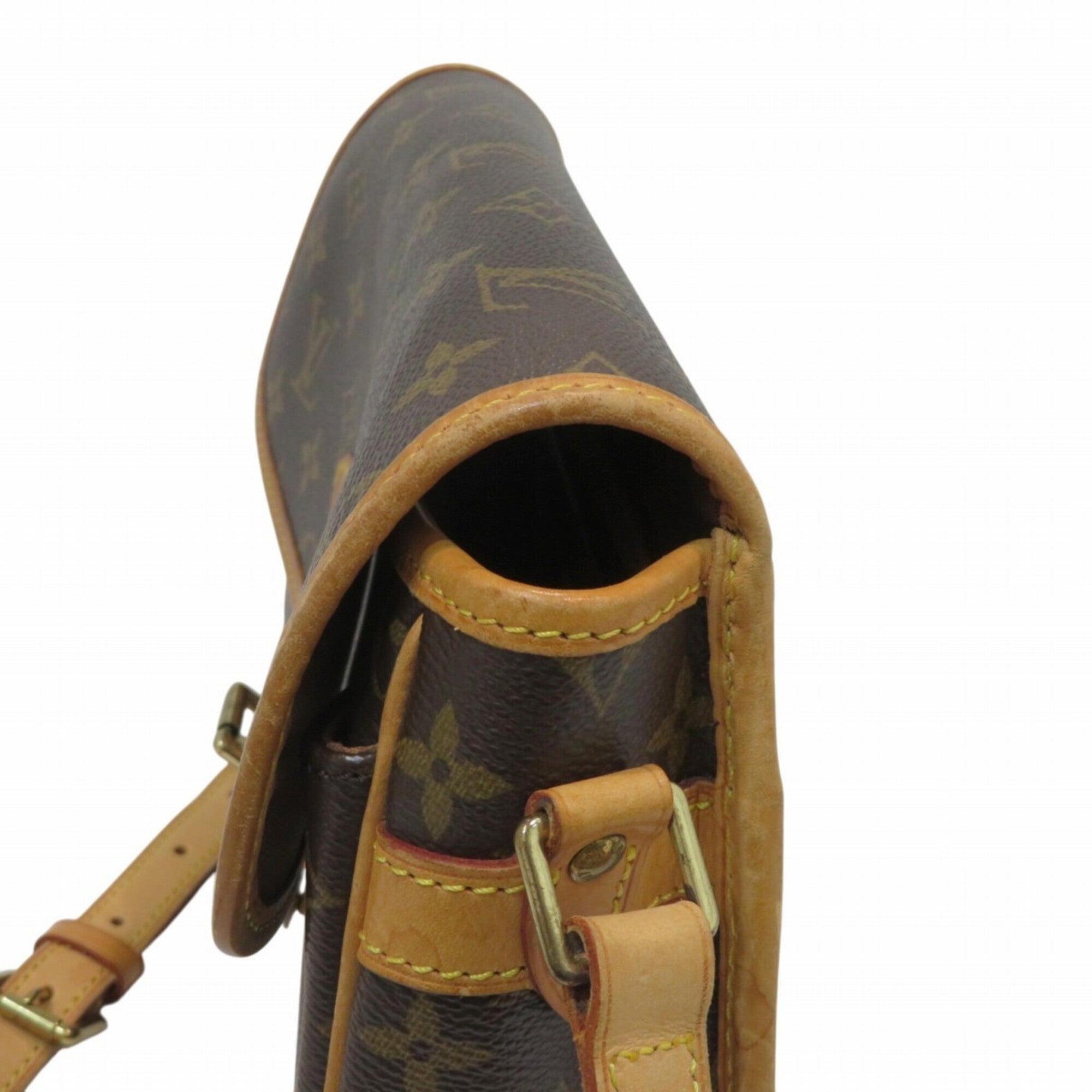 Louis Vuitton Brown Monogram Monogram Shoulder Bag (Pre-Owned)