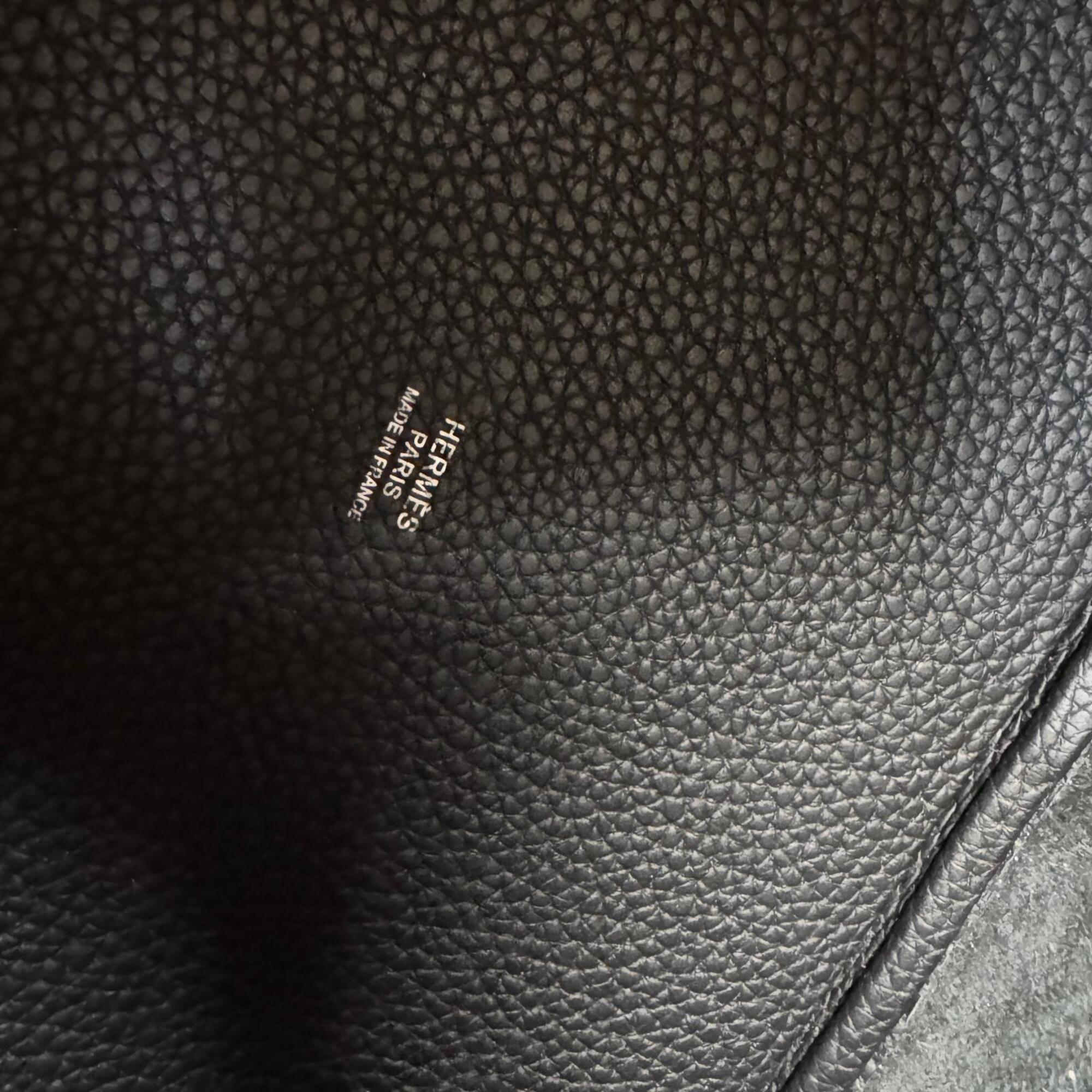 Hermes Noir Taurillon Clemence Leather Handbag (Pre-Owned)