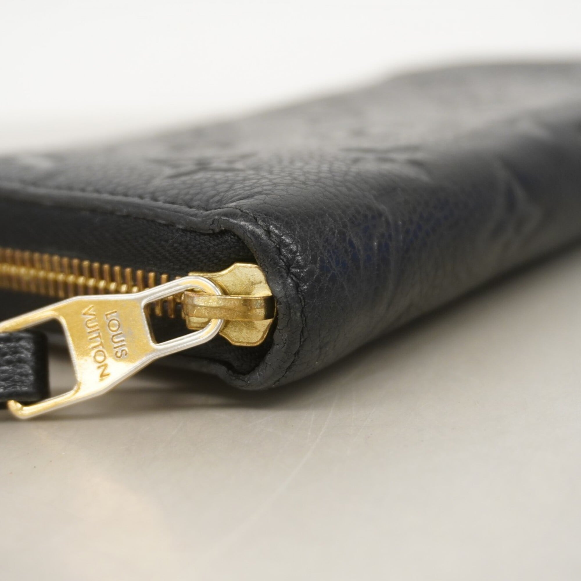 Louis Vuitton Noir Long Wallet (Bi-Fold) (Pre-Owned)