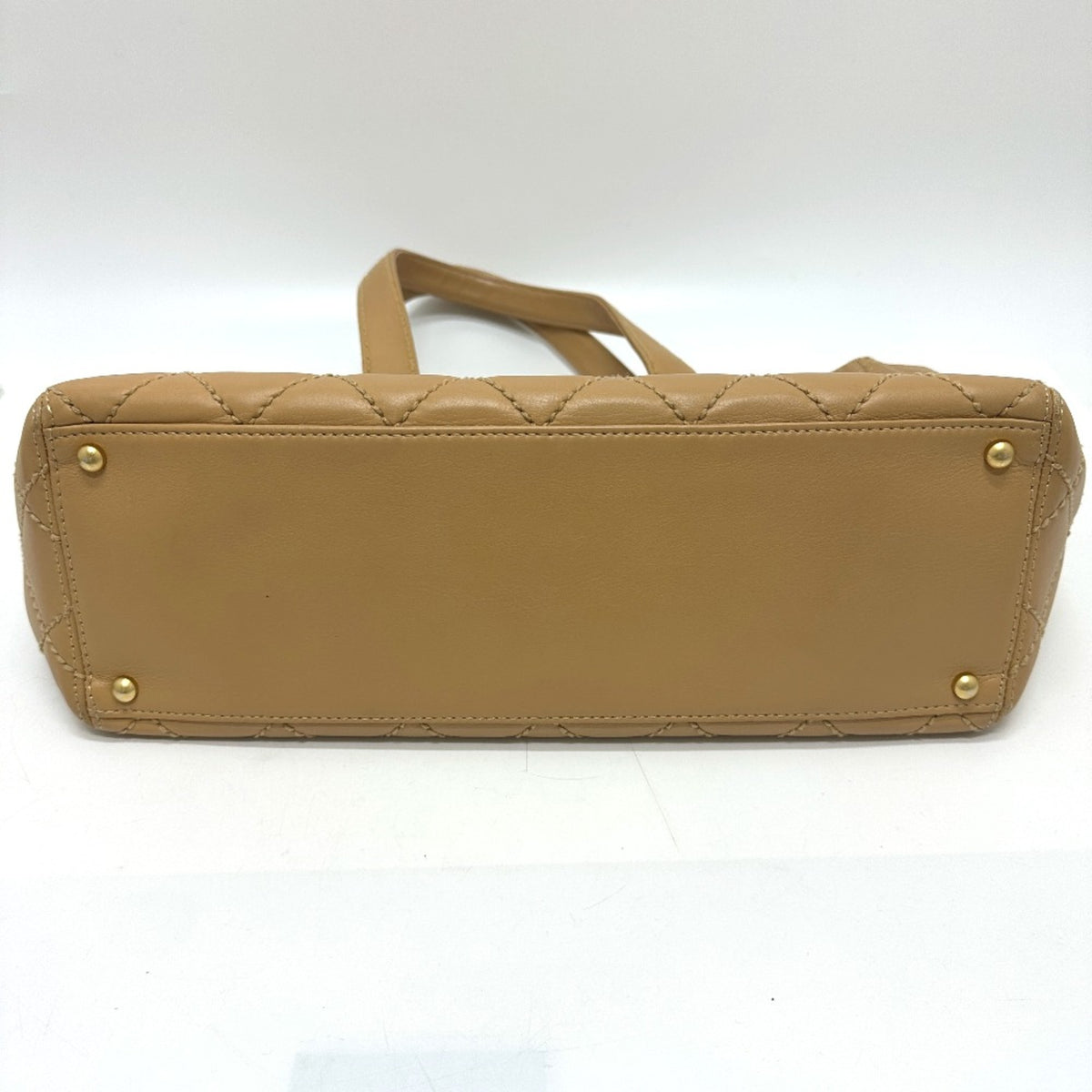 Chanel Beige Leather Tote Bag (Pre-Owned)