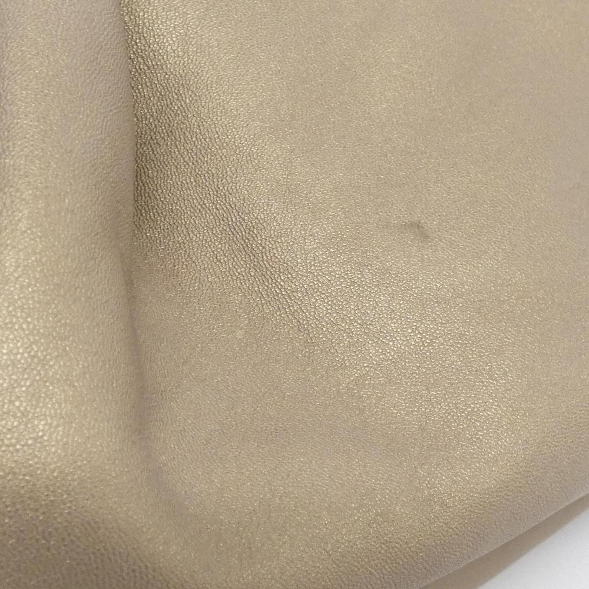 Loewe Gold Leather Handbag (Pre-Owned)