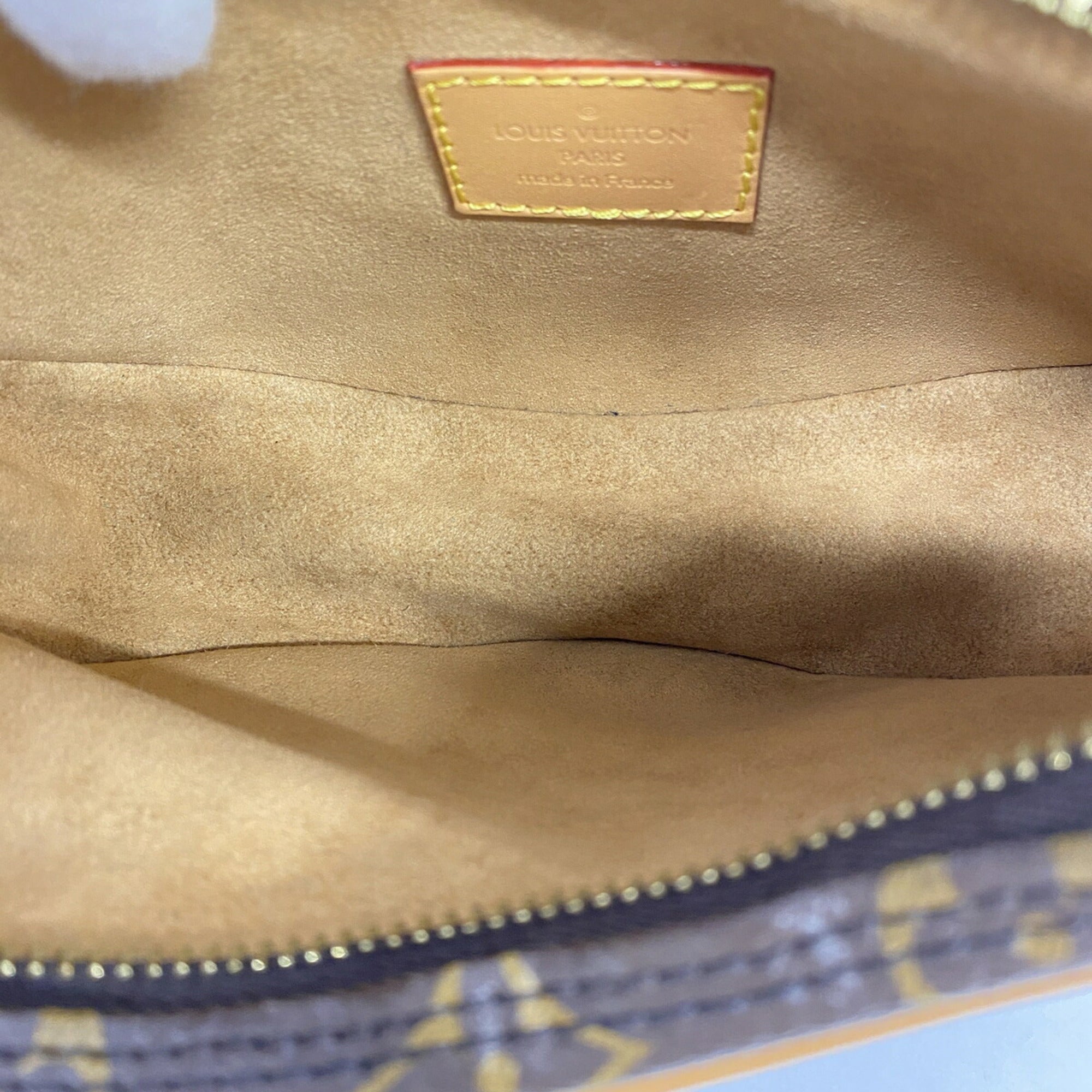Louis Vuitton Brown Handbag (Pre-Owned)