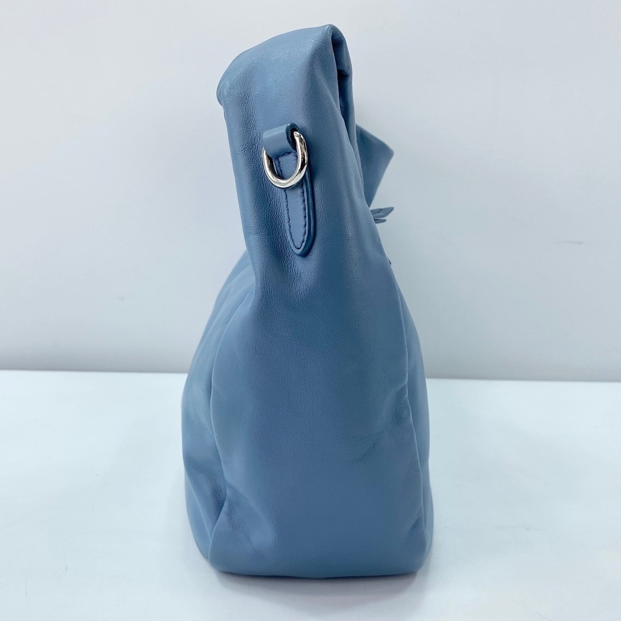 Prada Blue Leather Shoulder Bag (Pre-Owned)