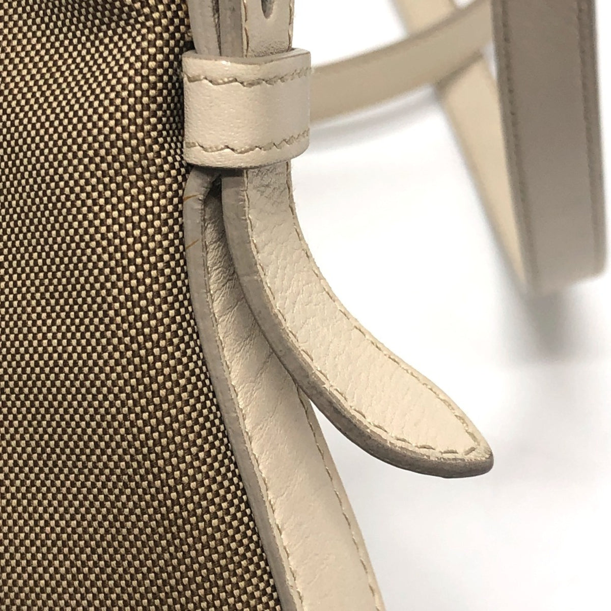 Prada Beige Other Shoulder Bag (Pre-Owned)