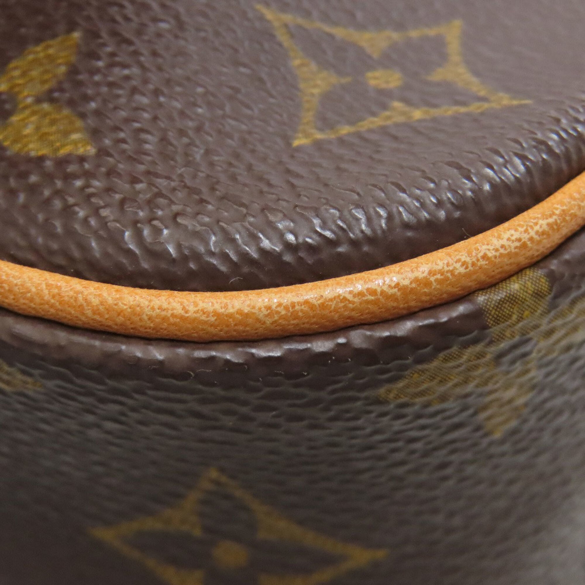 Louis Vuitton Monogram Monogram Pochette Sling Bag (Pre-Owned)