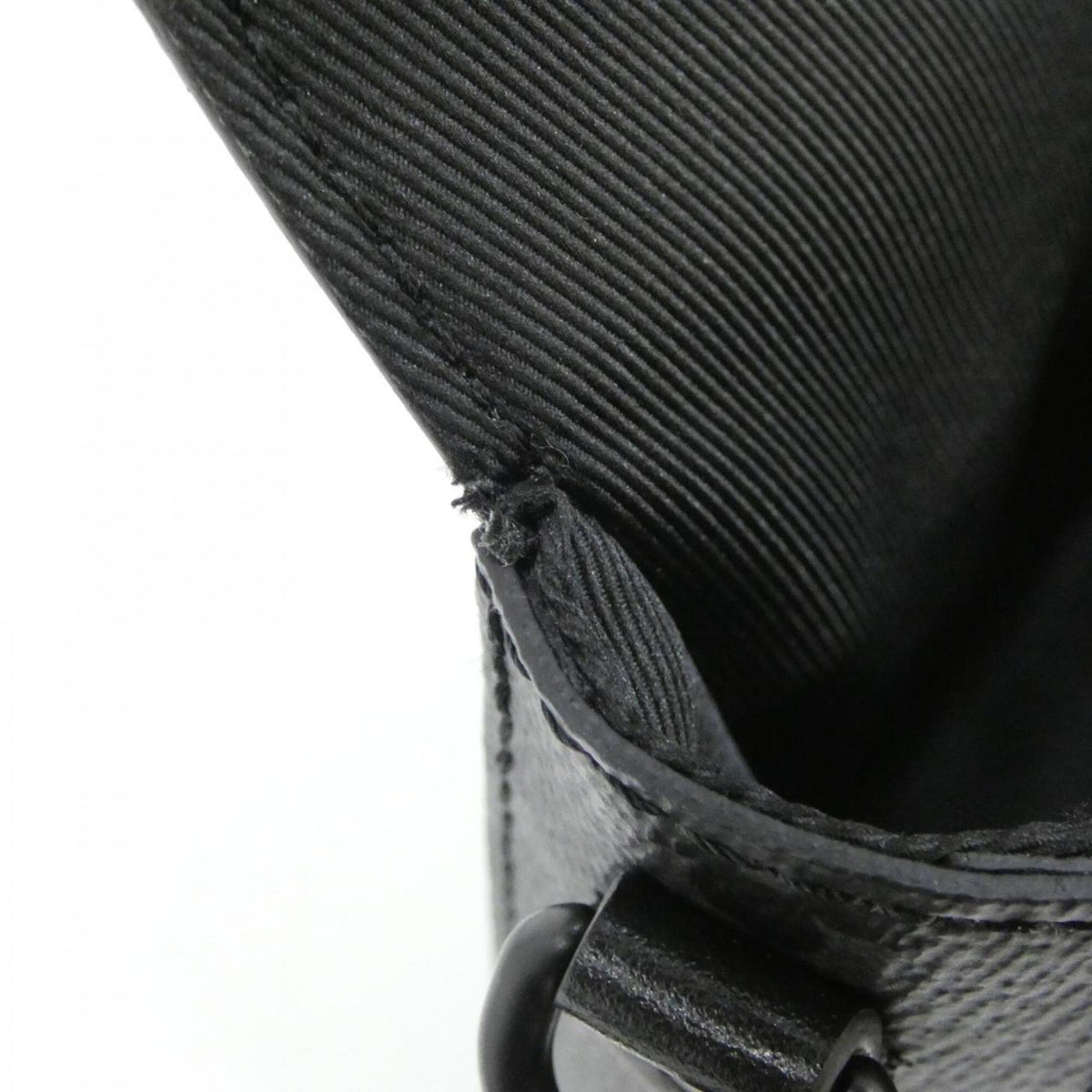 Louis Vuitton Black Monogram Eclipse Monogram Eclipse Coated Canvas Shoulder Bag (Pre-Owned)
