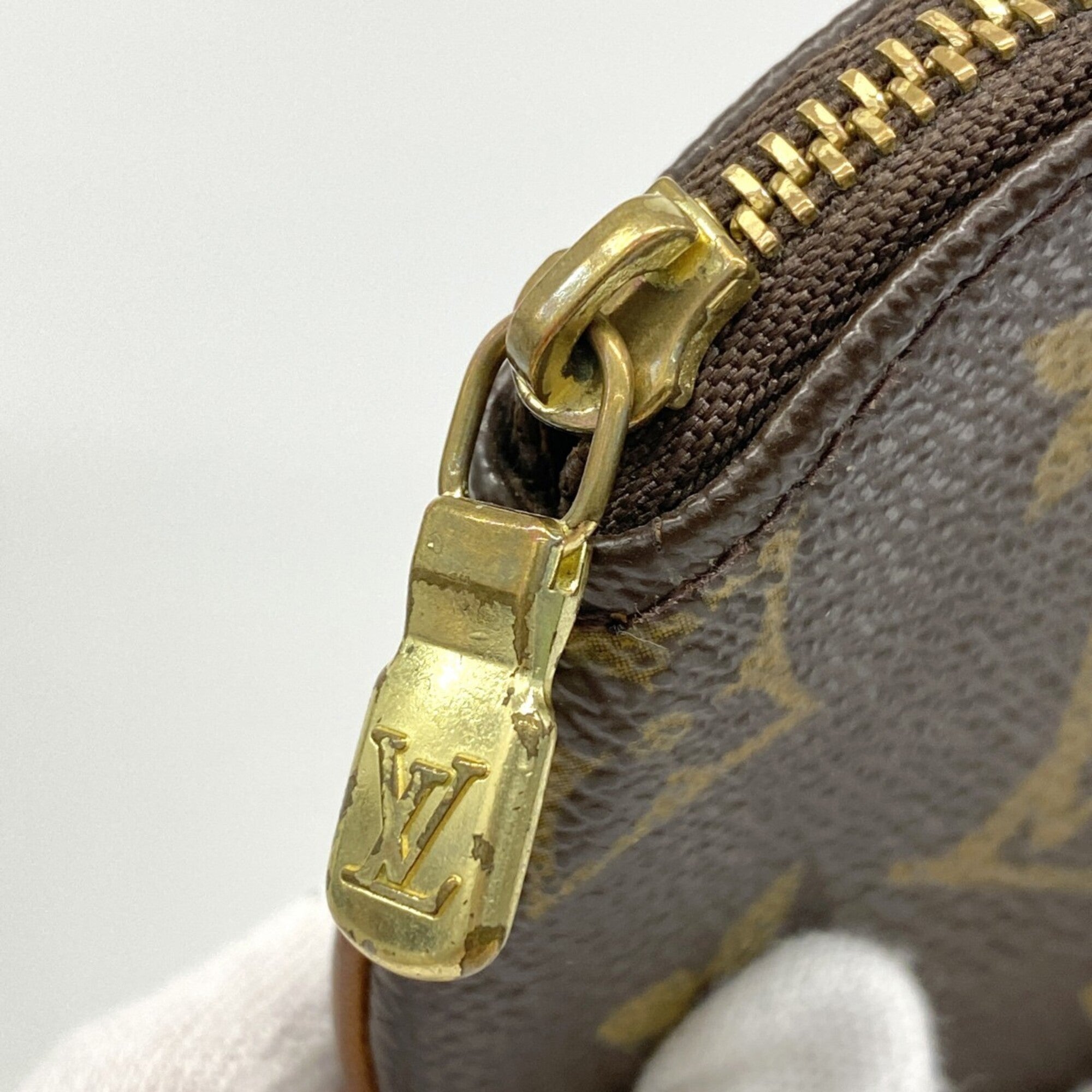 Louis Vuitton Brown Coin Purse/Coin Case (Pre-Owned)