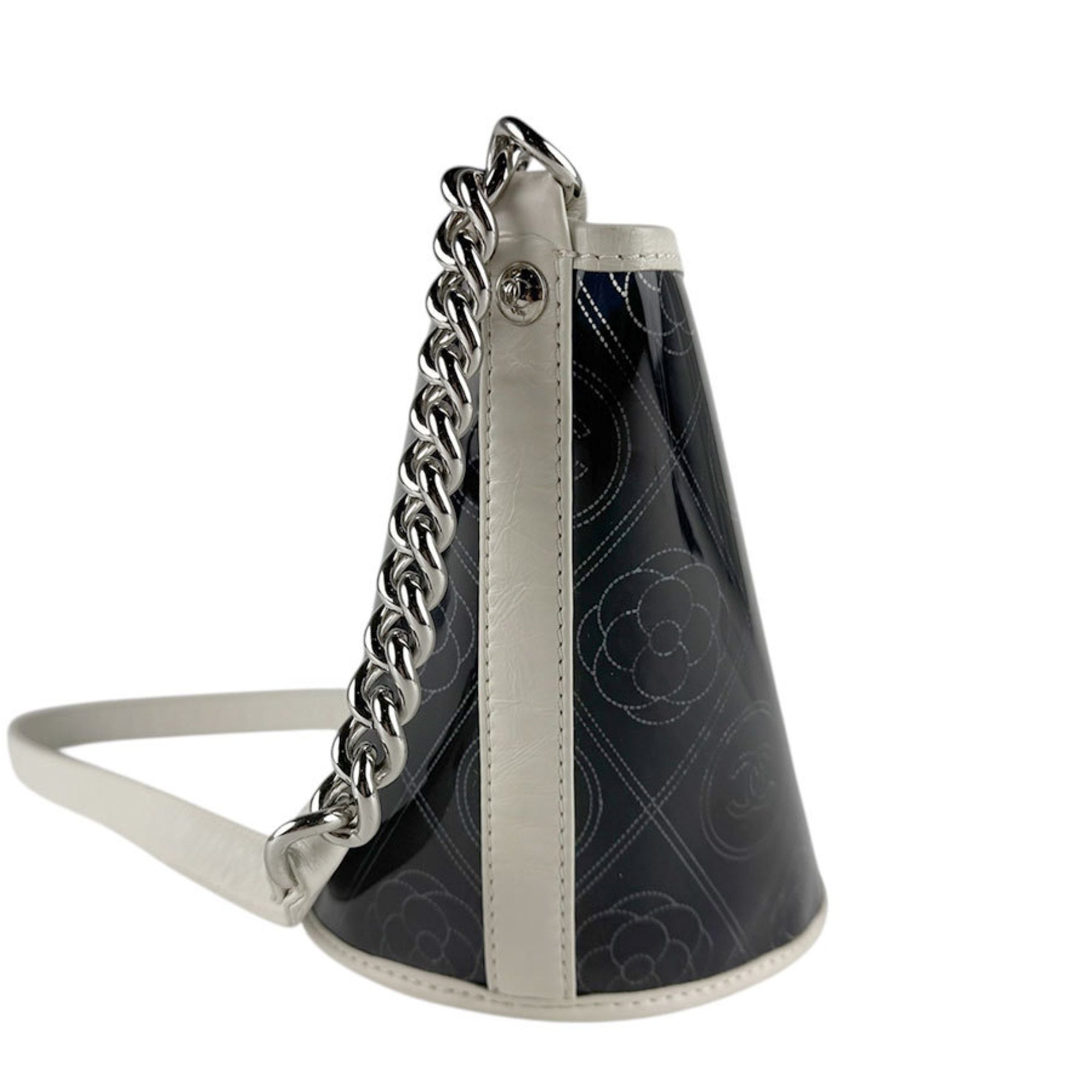 Chanel Camellia Black White Pvc Leather Shoulder Bag (Pre-Owned)