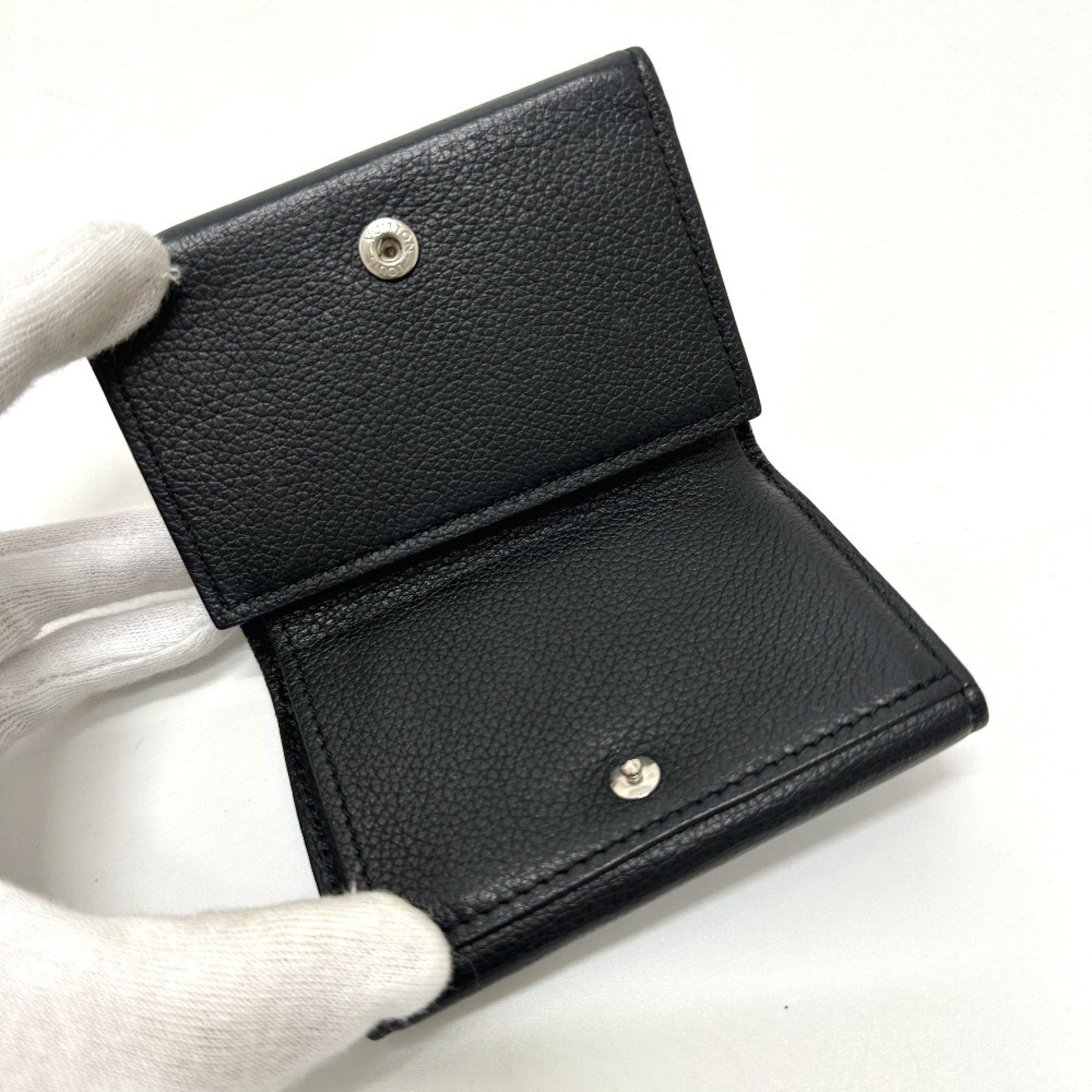 Louis Vuitton Black Leather Wallet (Tri-Fold) (Pre-Owned)