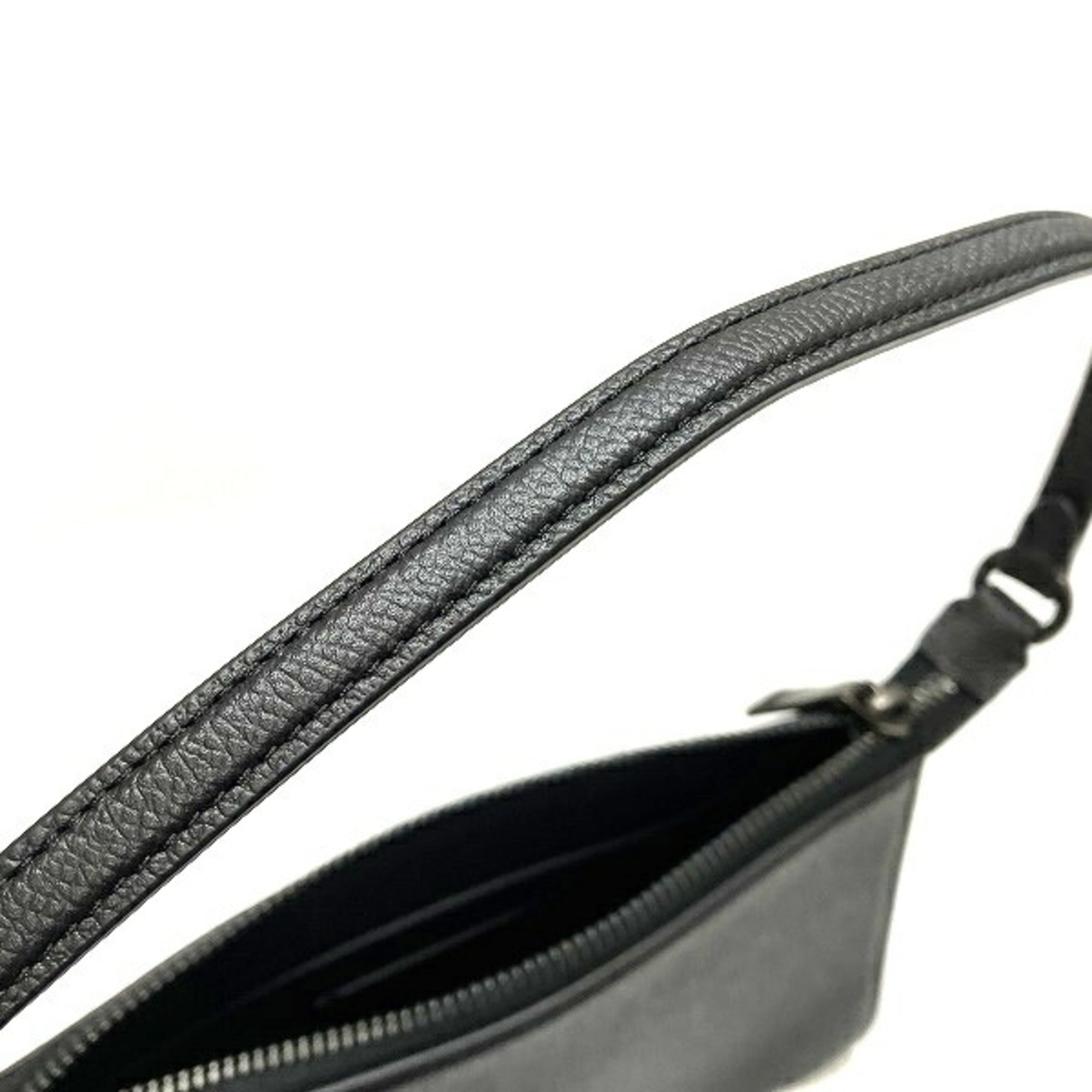 Coach Black Leather Handbag Pouch (Pre-Owned)
