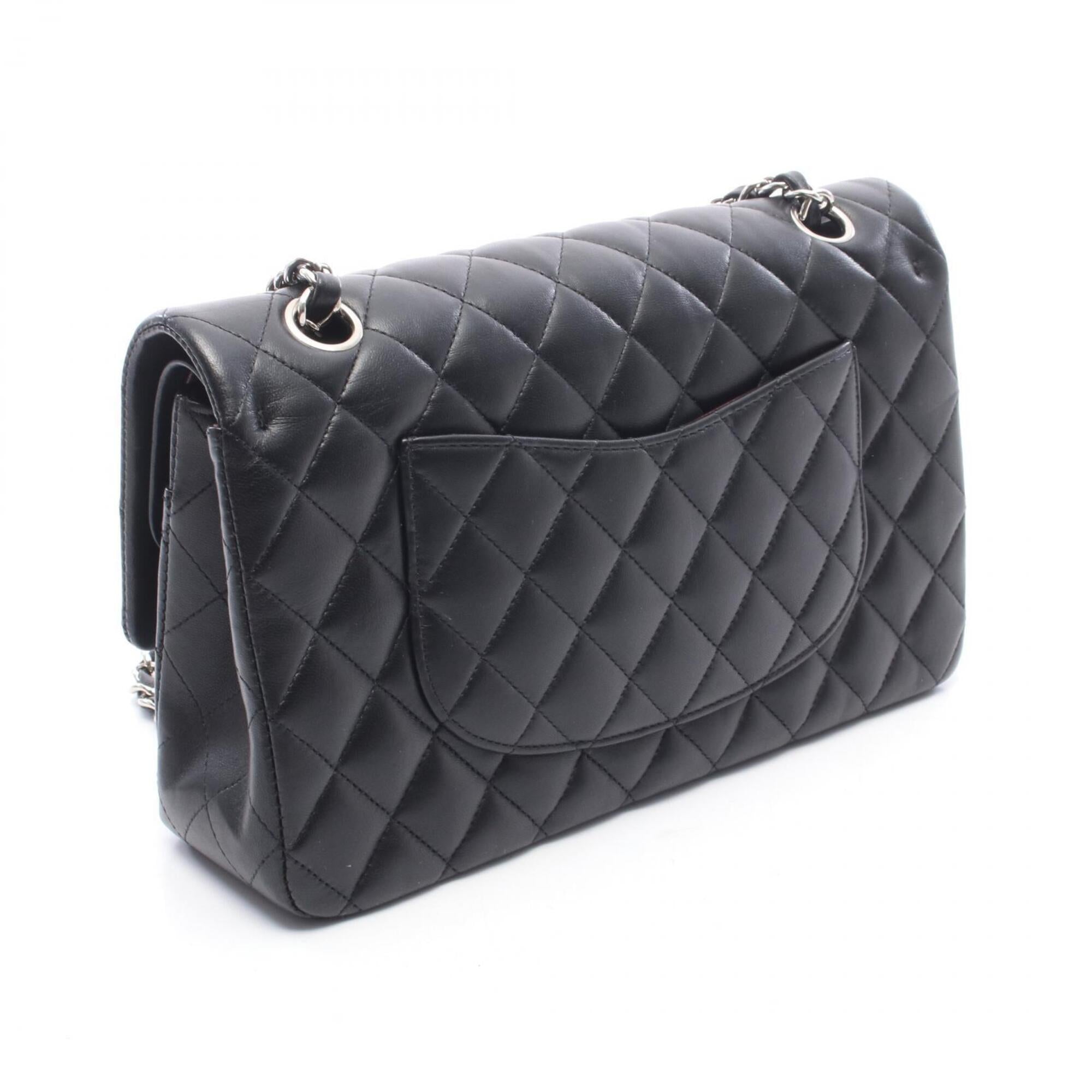 Chanel Black Leather Handbag Shoulder Bag (Pre-Owned)