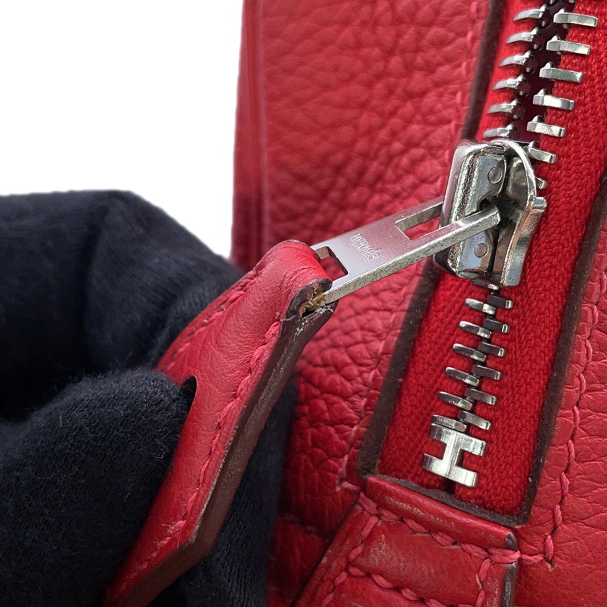 Hermes Vermilion Taurillon Clemence Leather Handbag (Pre-Owned)