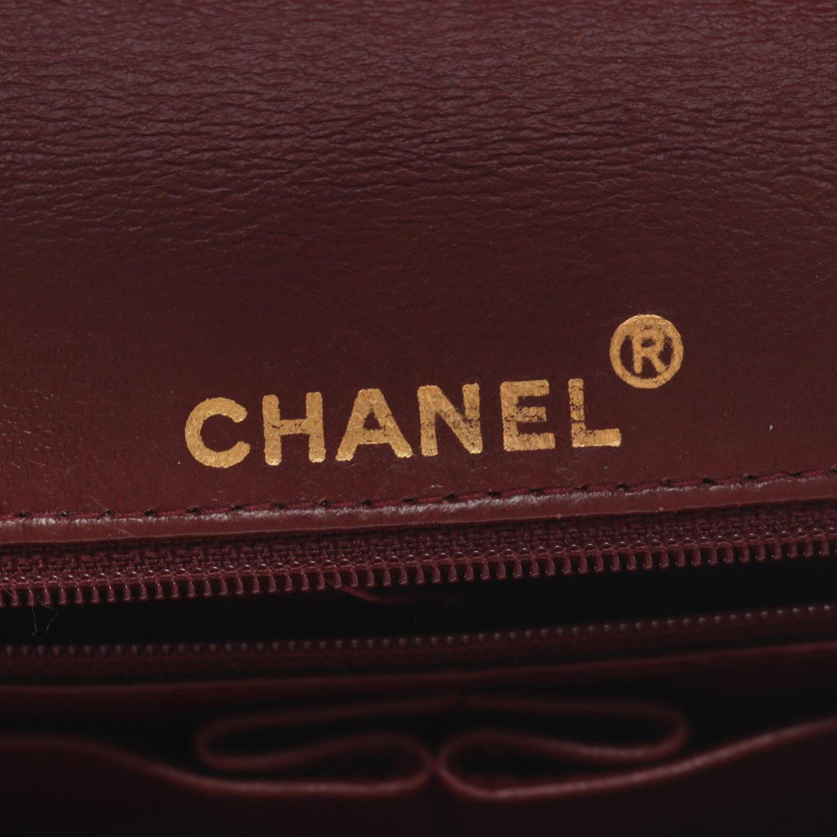 Chanel Black Leather Handbag Shoulder Bag (Pre-Owned)
