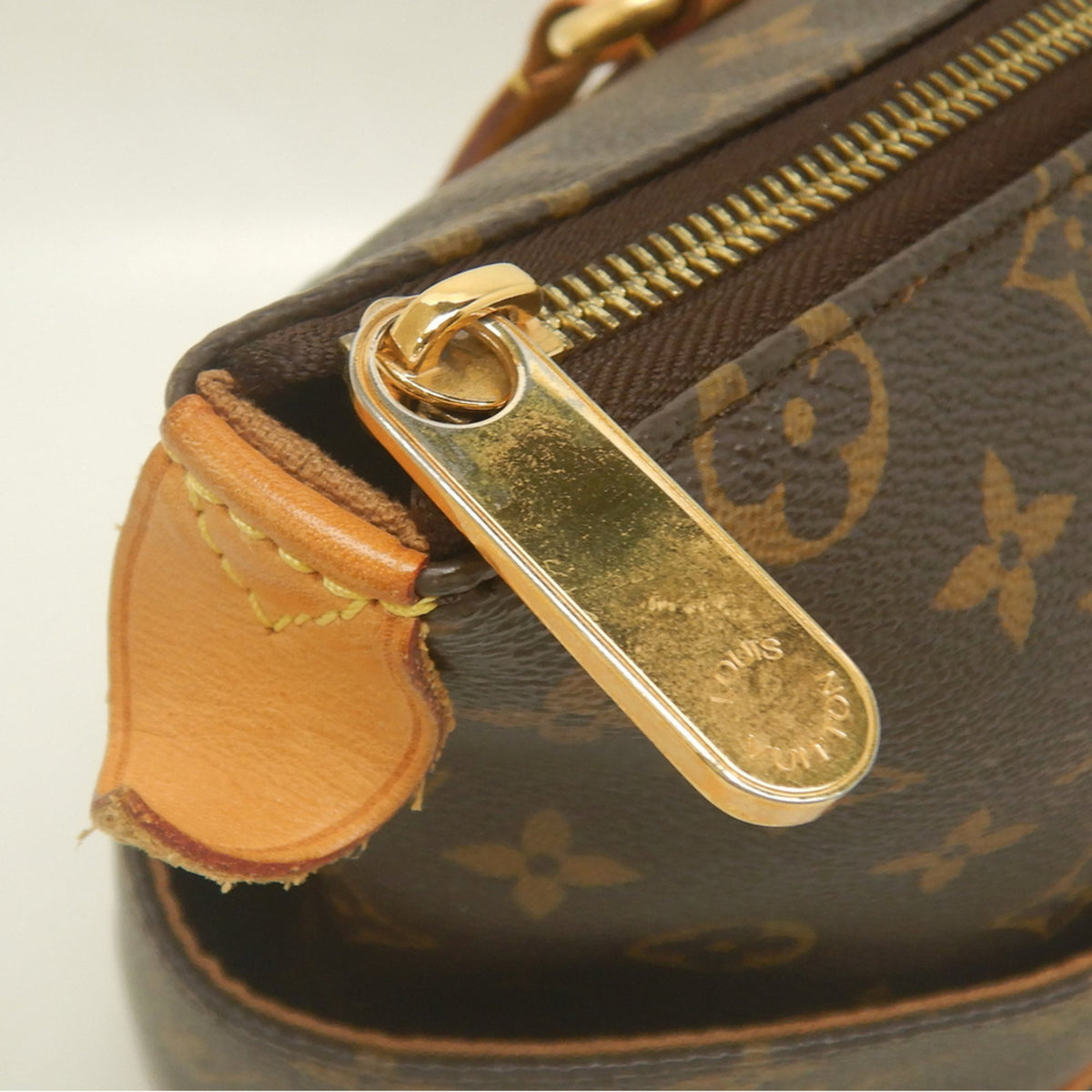 Louis Vuitton Brown Monogram Monogram Tote Bag (Pre-Owned)