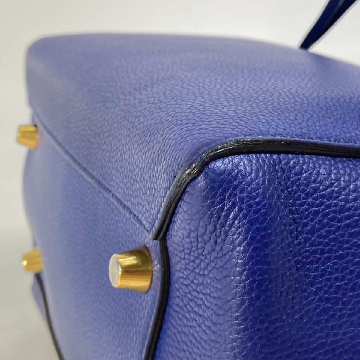 Celine Blue Leather Shoulder Bag (Pre-Owned)