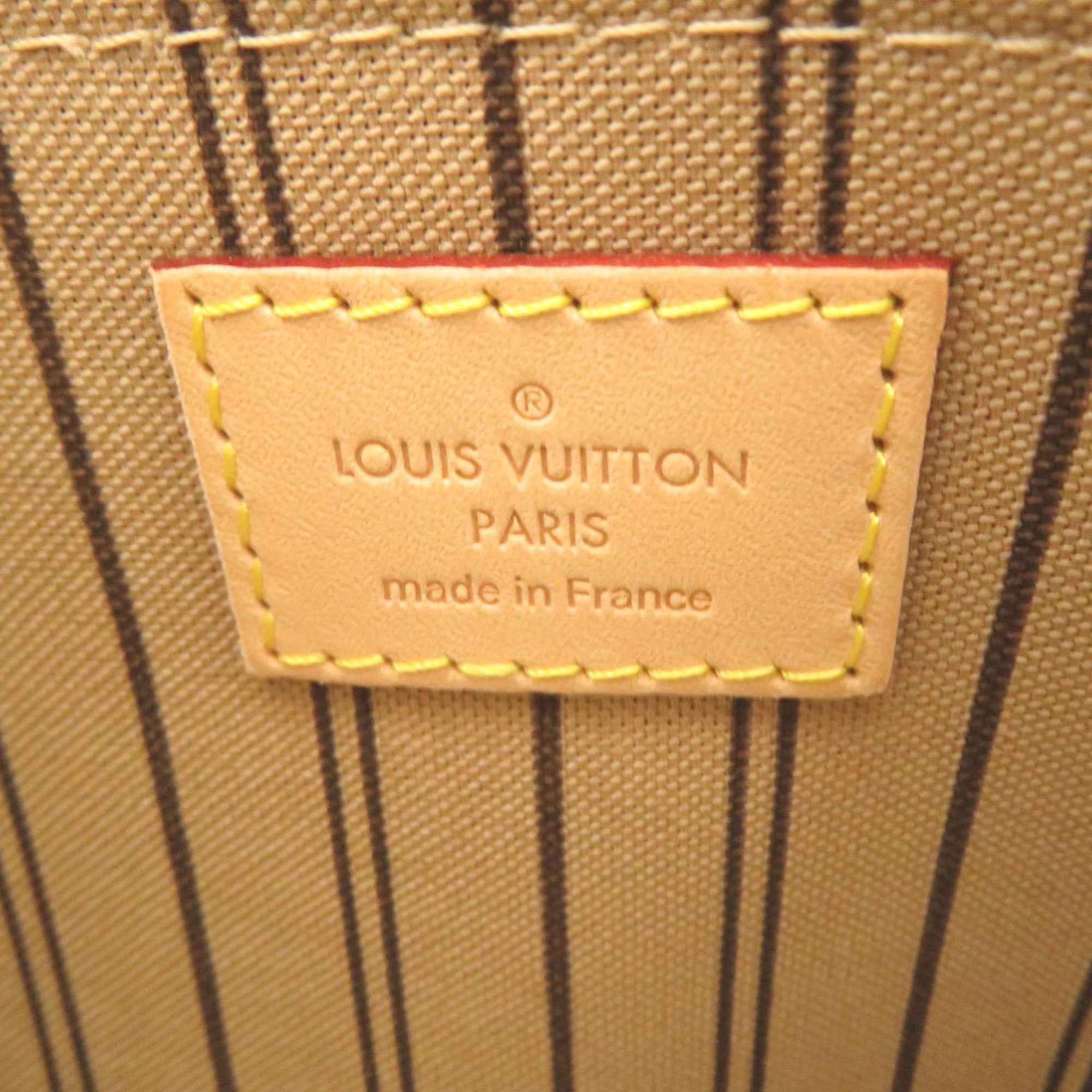 Louis Vuitton Brown Monogram Monogram Pouch (Pre-Owned)