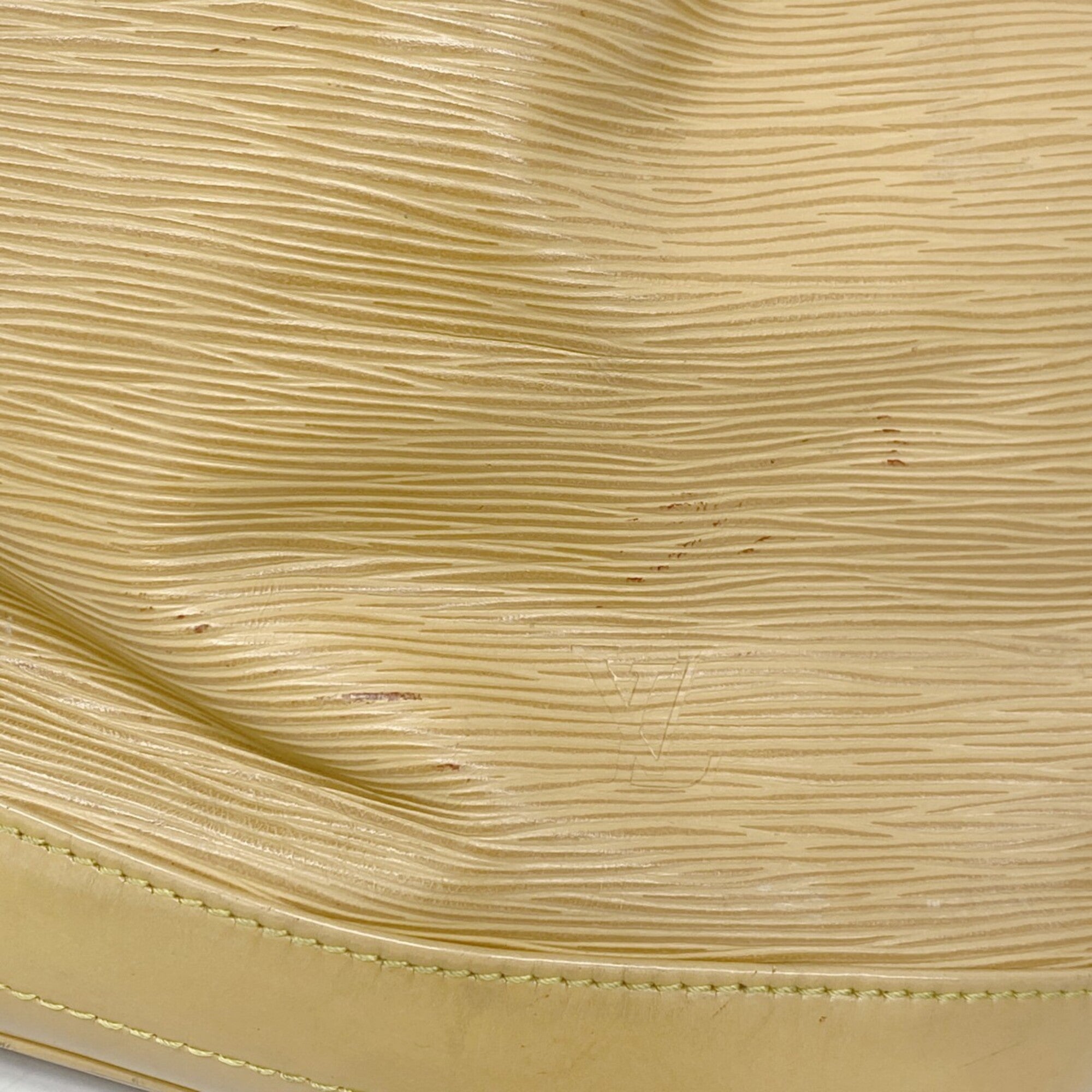 Louis Vuitton Winnipeg Beige Shoulder Bag (Pre-Owned)