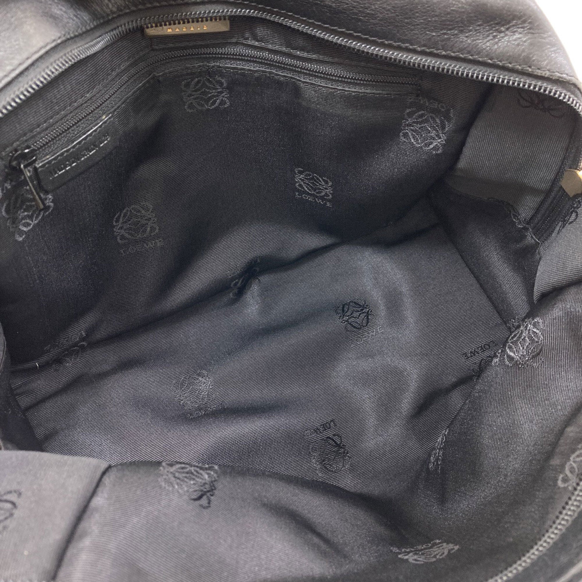 Loewe Black Leather Handbag (Pre-Owned)