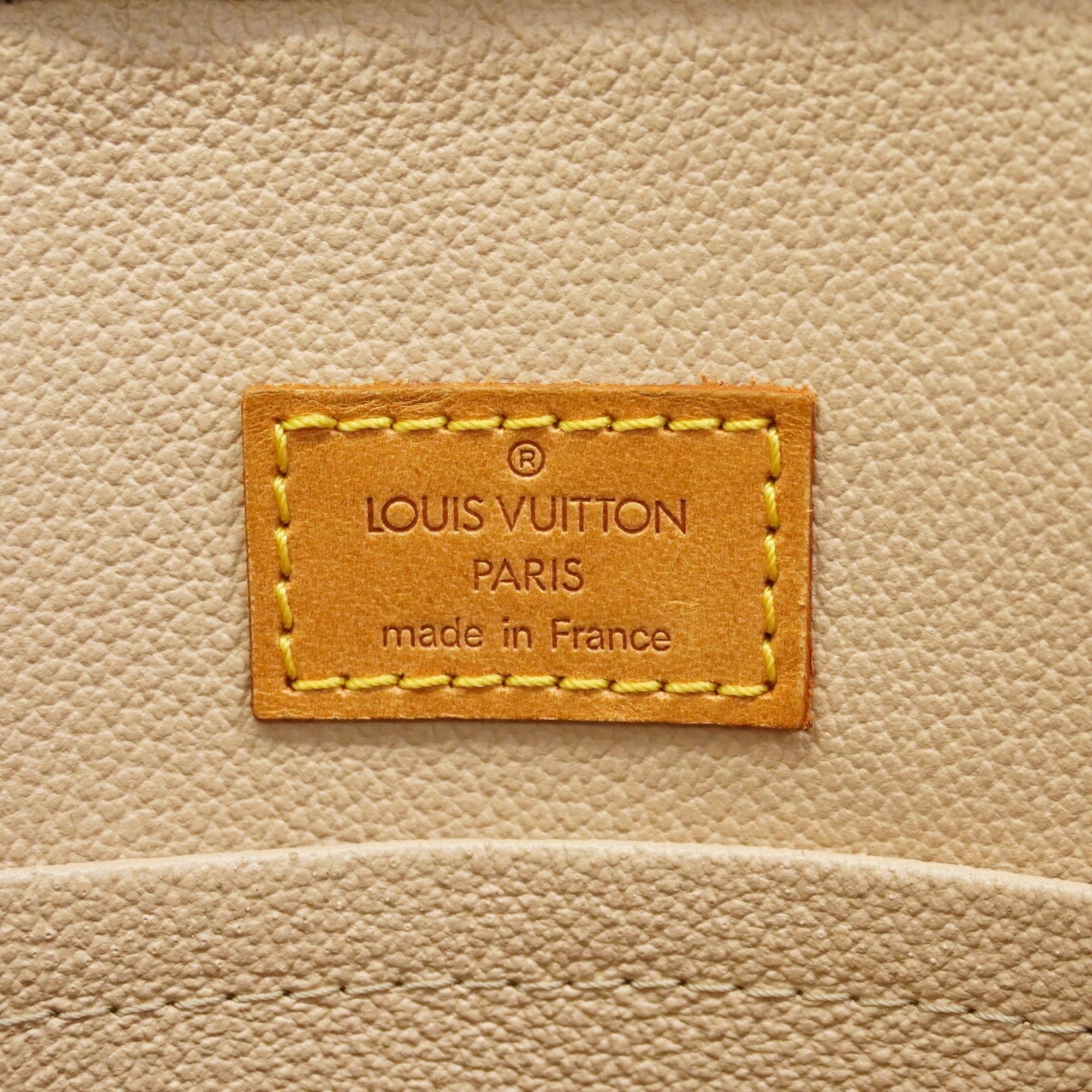 Louis Vuitton Brown Tote Bag (Pre-Owned)