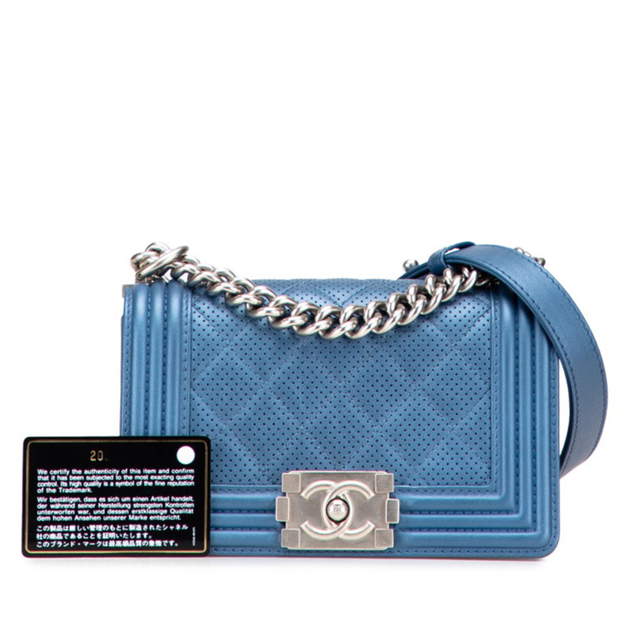 Chanel Matelasse Blue Shoulder Bag (Pre-Owned)