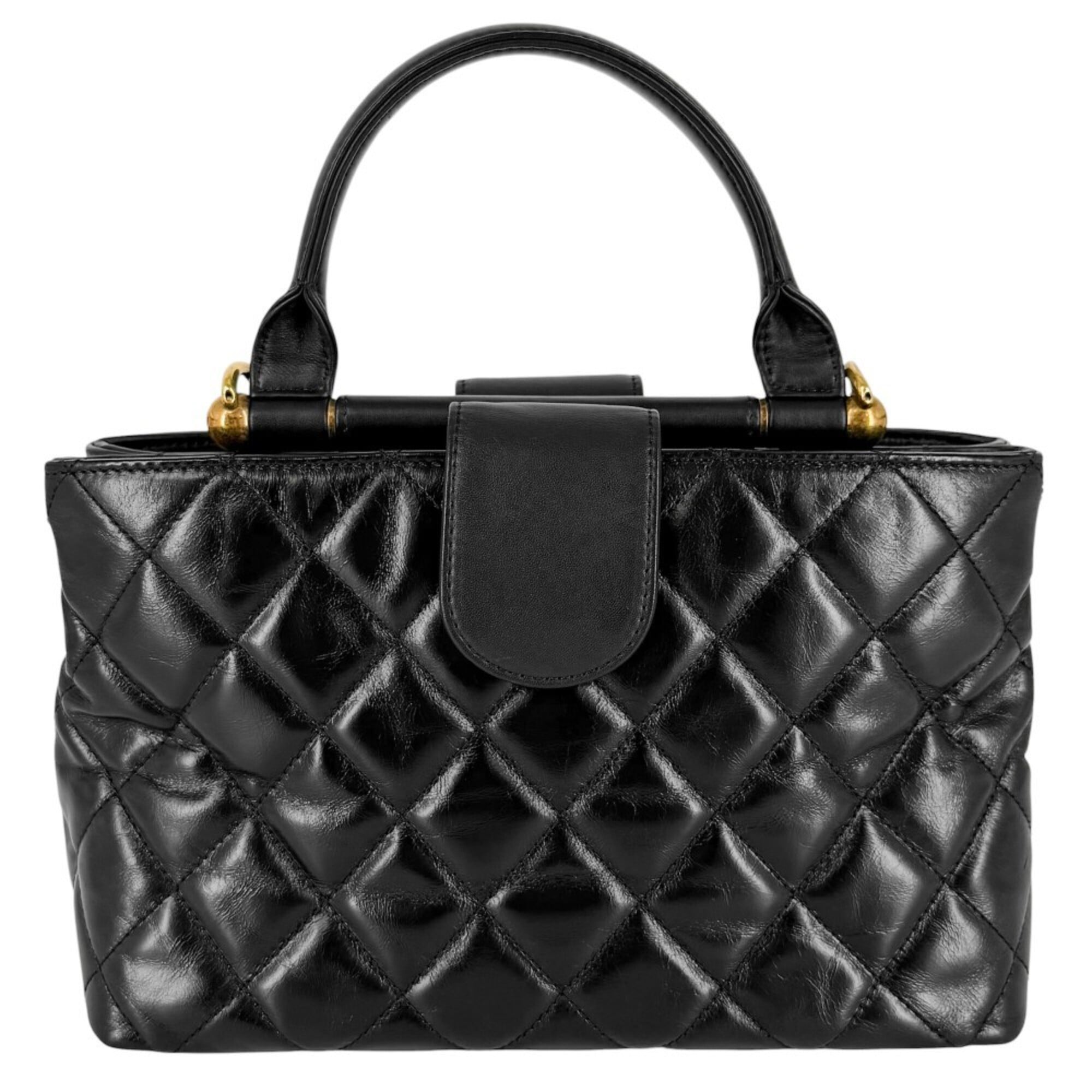Chanel Matelasse Black Leather Handbag Shoulder Bag (Pre-Owned)