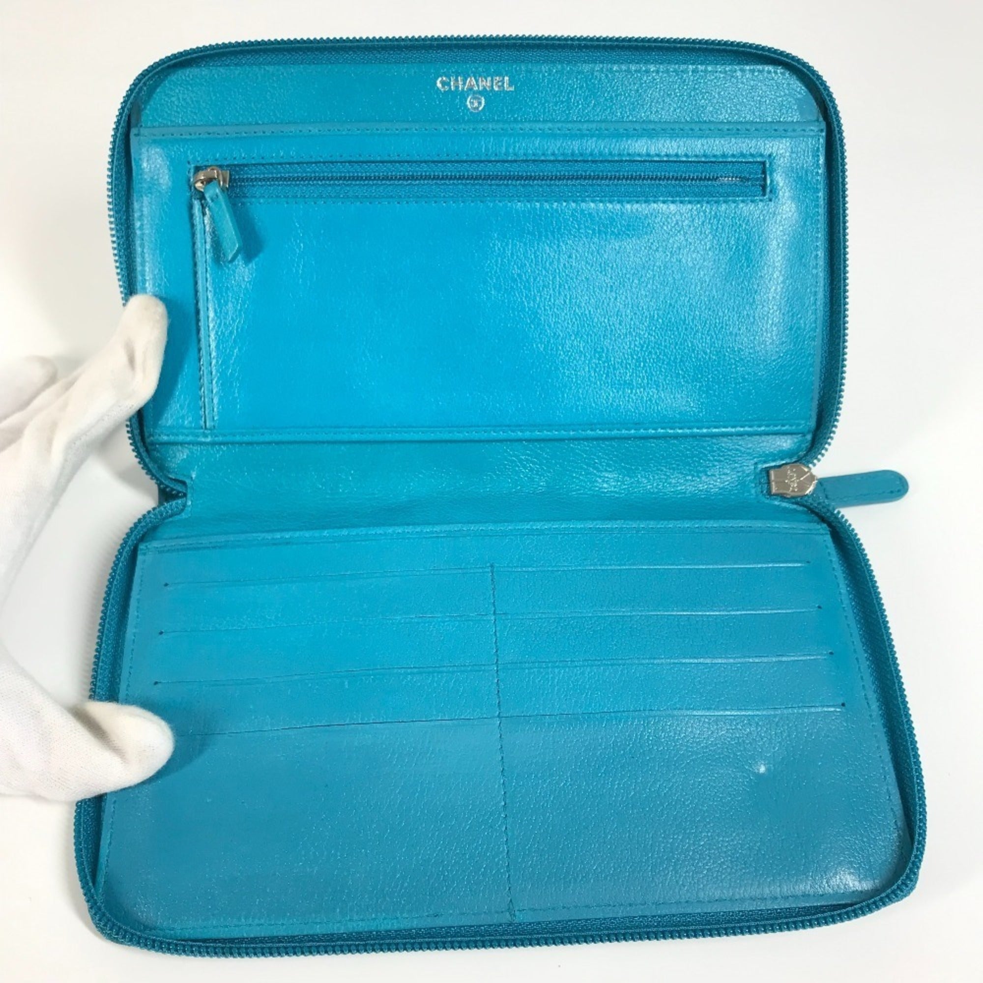 Chanel Blue Leather Long Wallet (Bi-Fold) (Pre-Owned)
