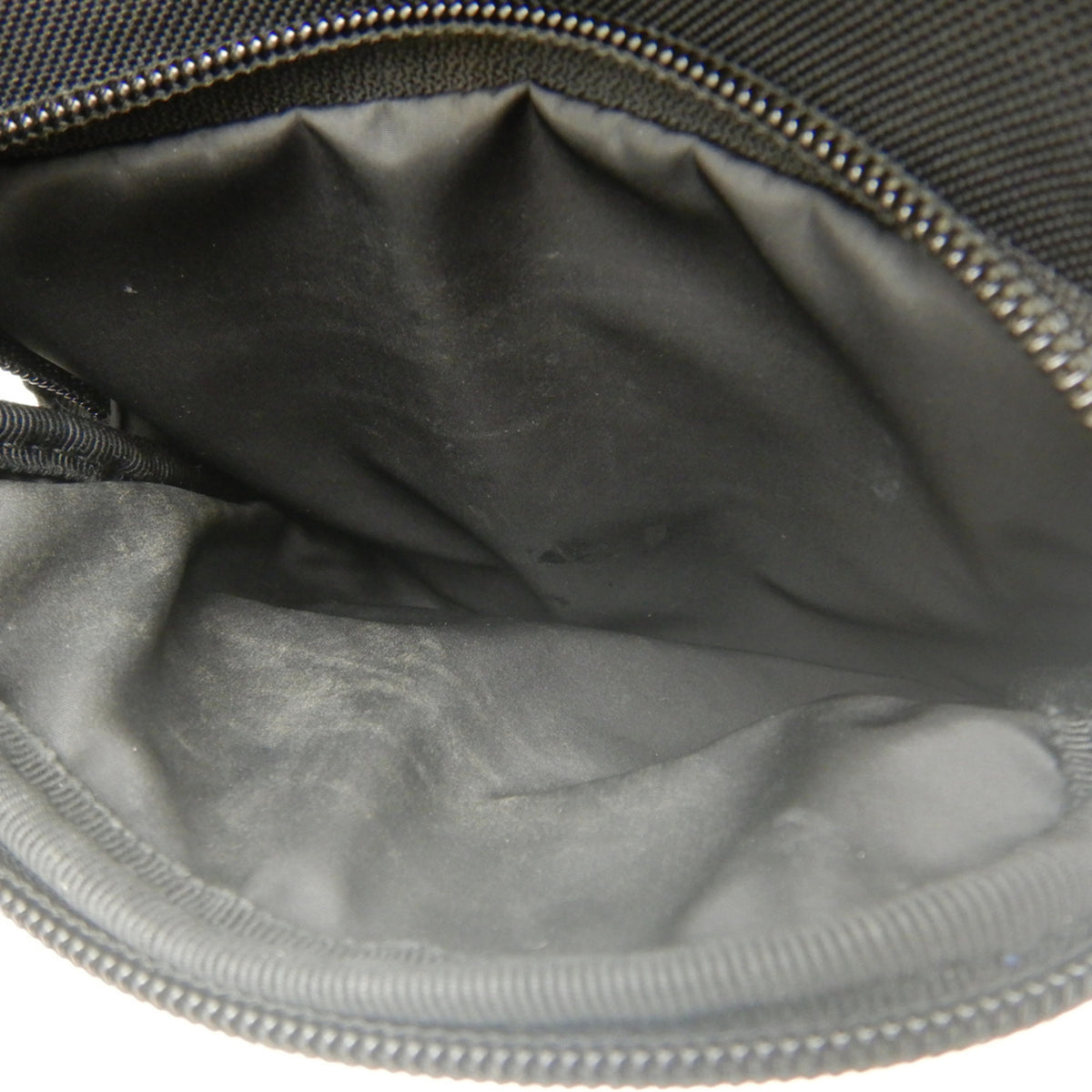 Balenciaga Black Nylon Messenger Bag Shoulder Bag (Pre-Owned)