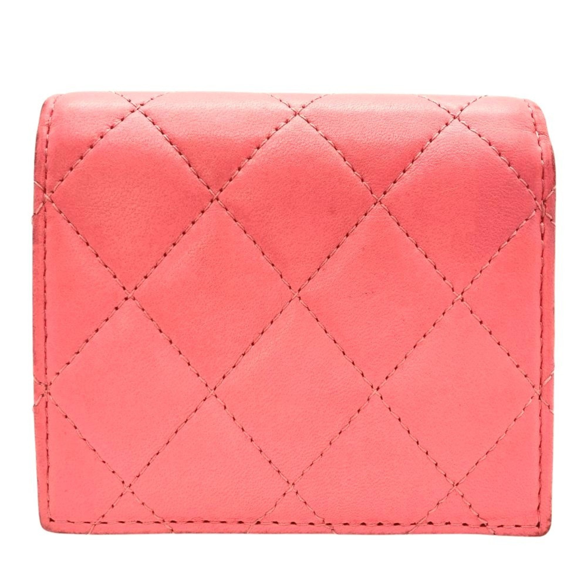 Chanel Pink Leather Wallet (Bi-Fold) (Pre-Owned)