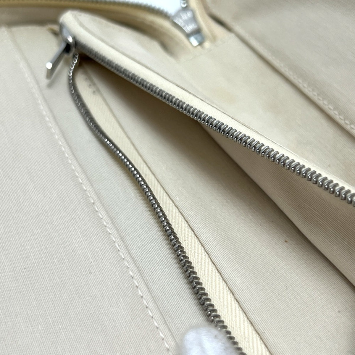 Hermes Beige Brown Yellow Toile H Pouch (Pre-Owned)