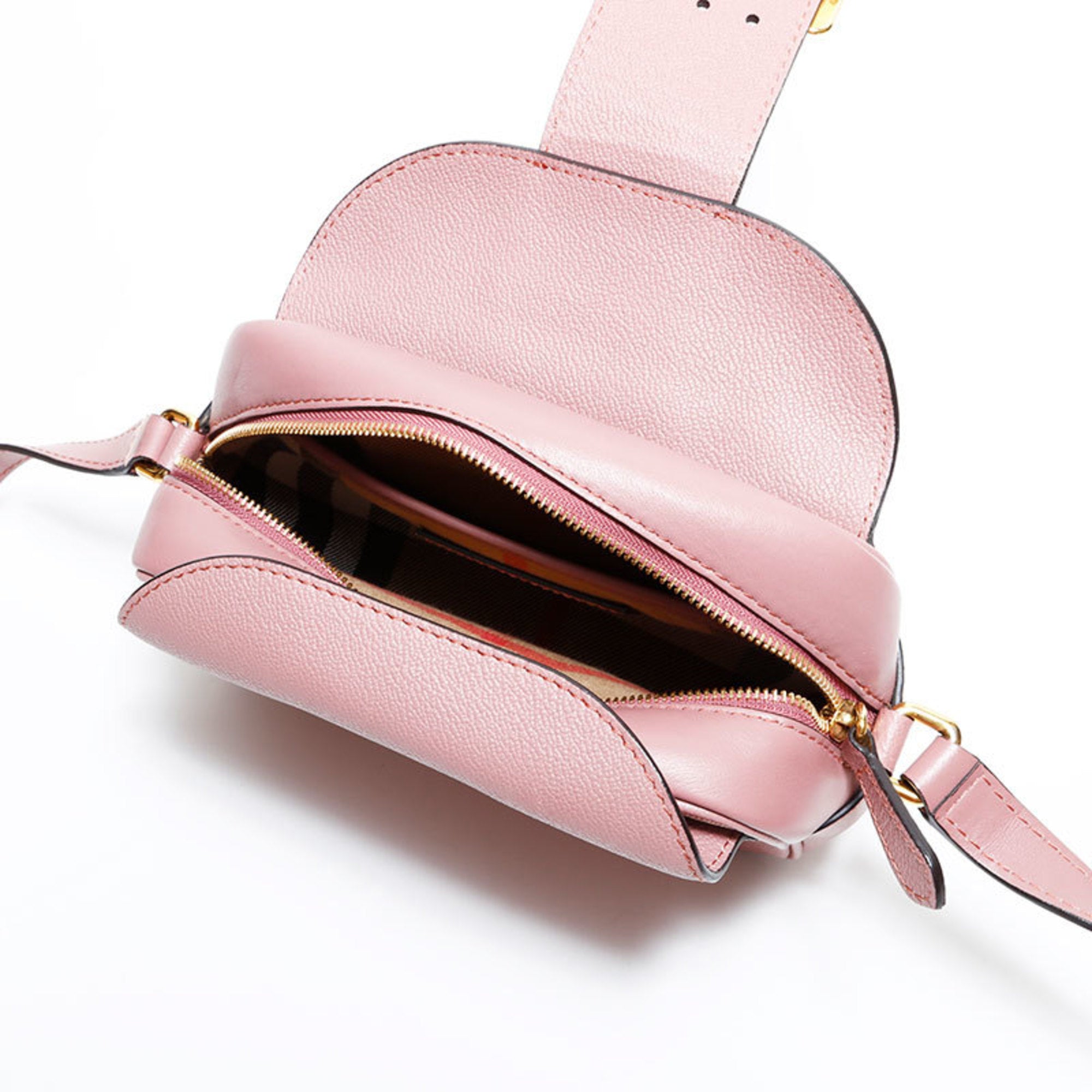 Burberry Pink Leather Shoulder Bag (Pre-Owned)