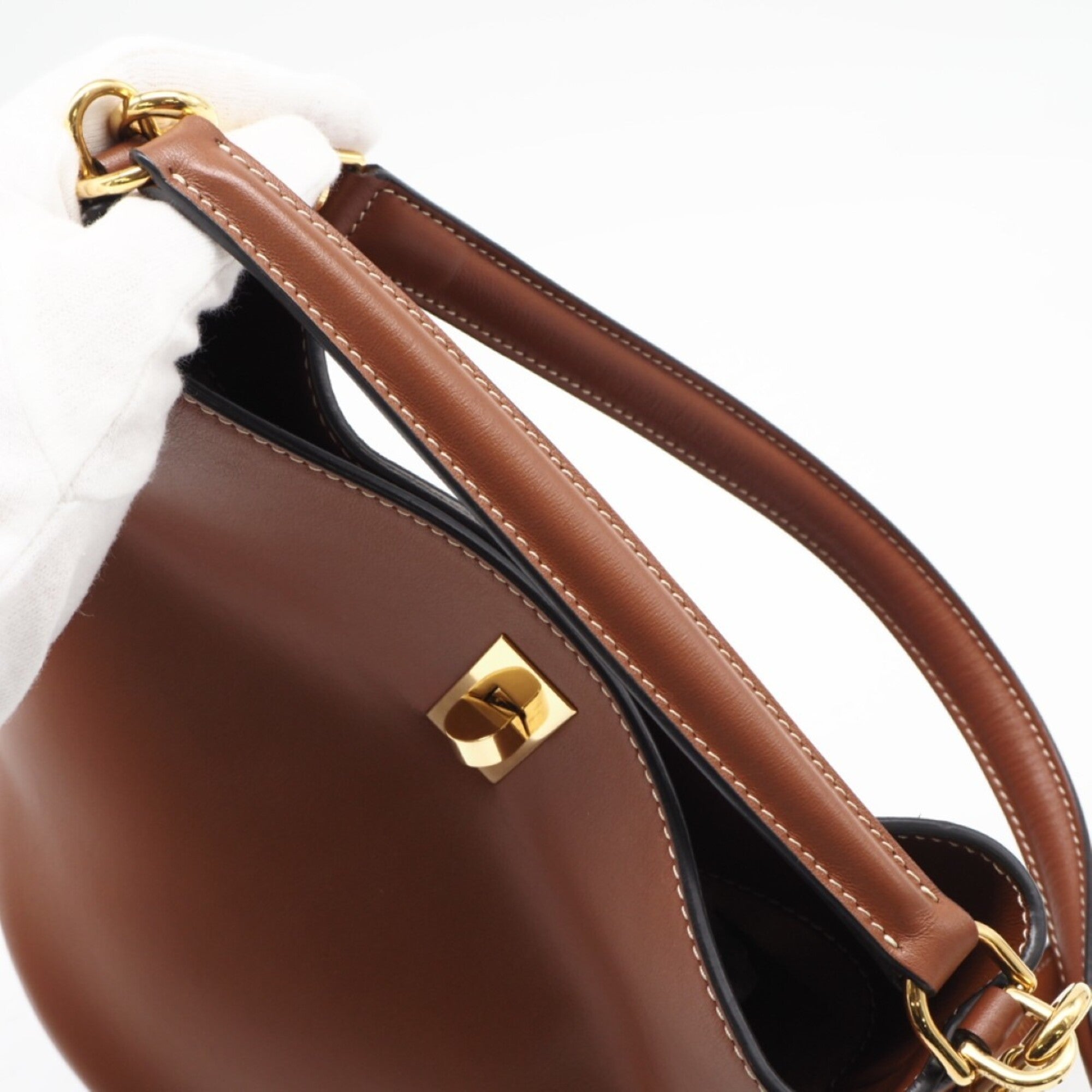 Celine Brown Leather Shoulder Bag (Pre-Owned)
