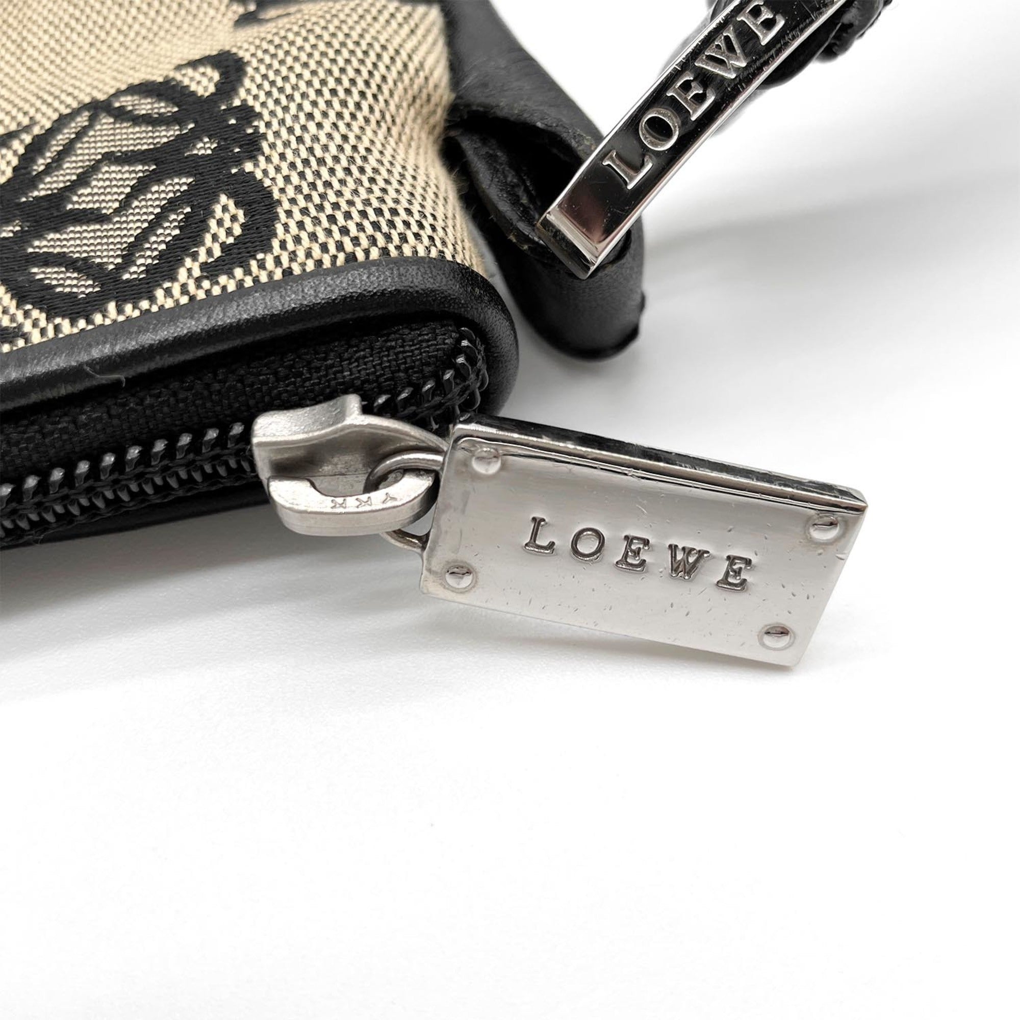 Loewe Black Brown Canvas Shoulder Bag (Pre-Owned)