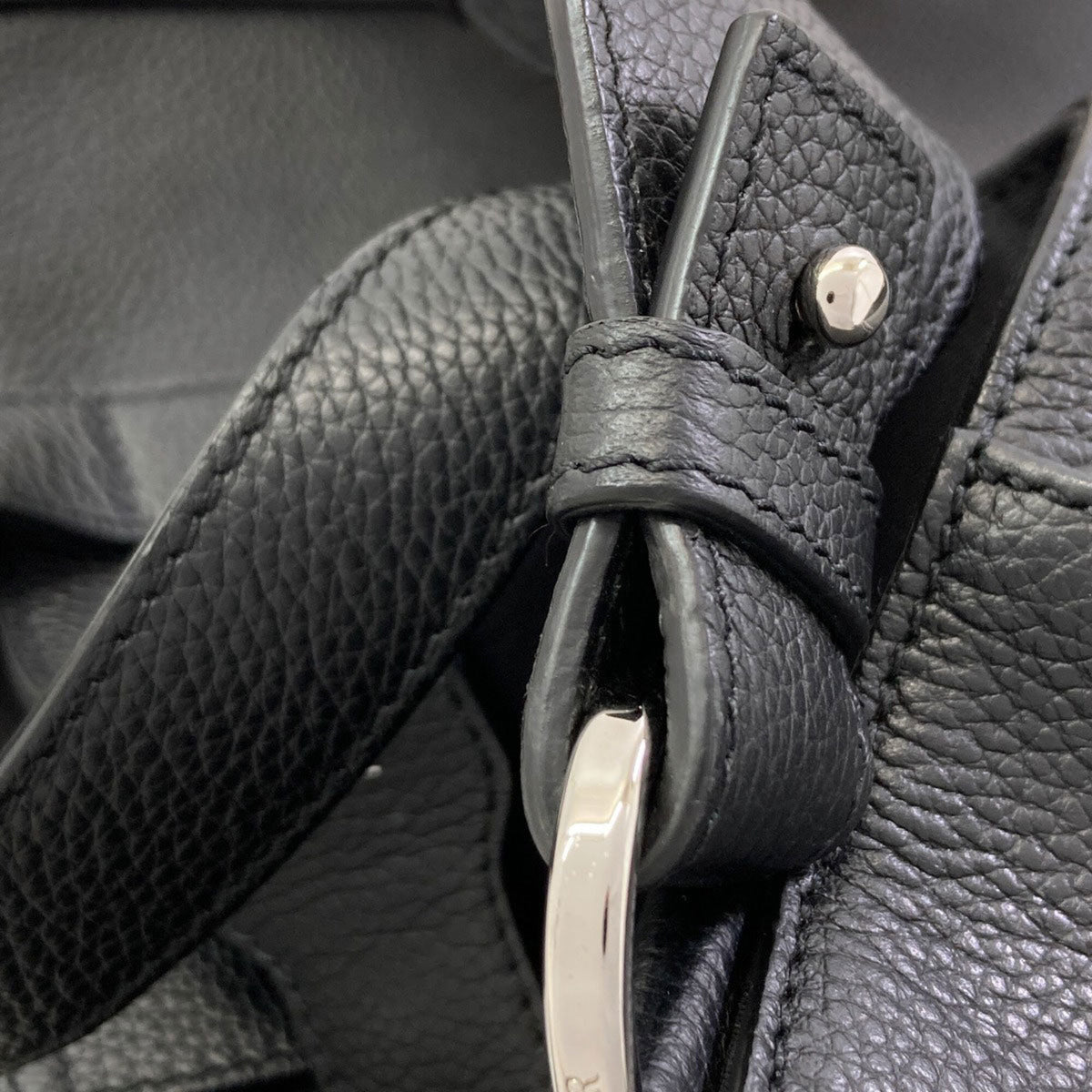 Christian Dior Black Leather Tote Bag (Pre-Owned)