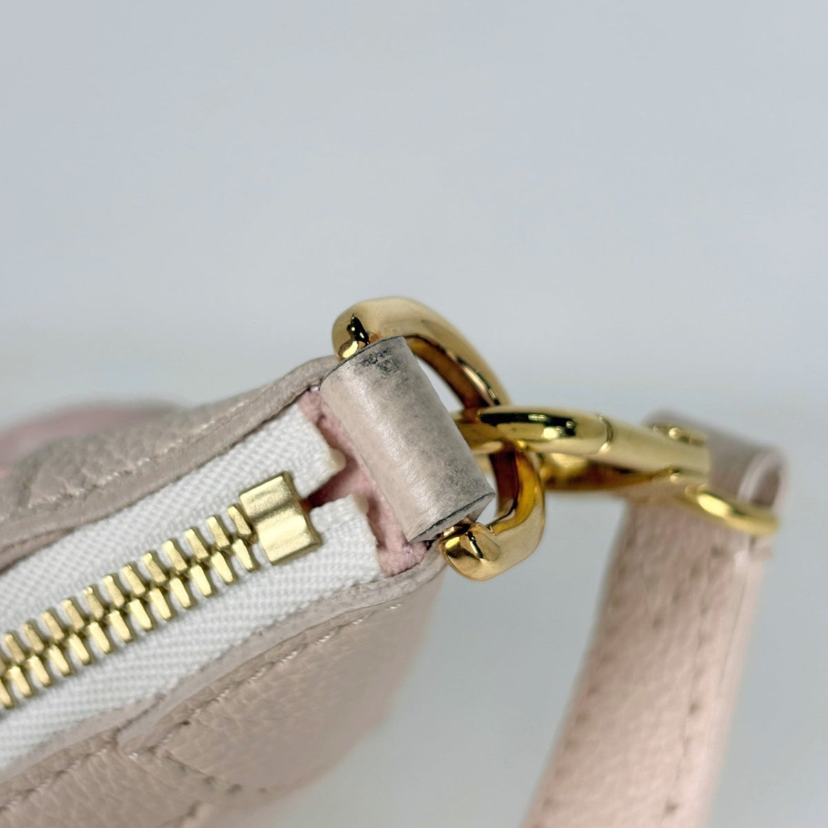 Louis Vuitton Beige Pink Yellow Monogram Empreinte Handbag (Pre-Owned)