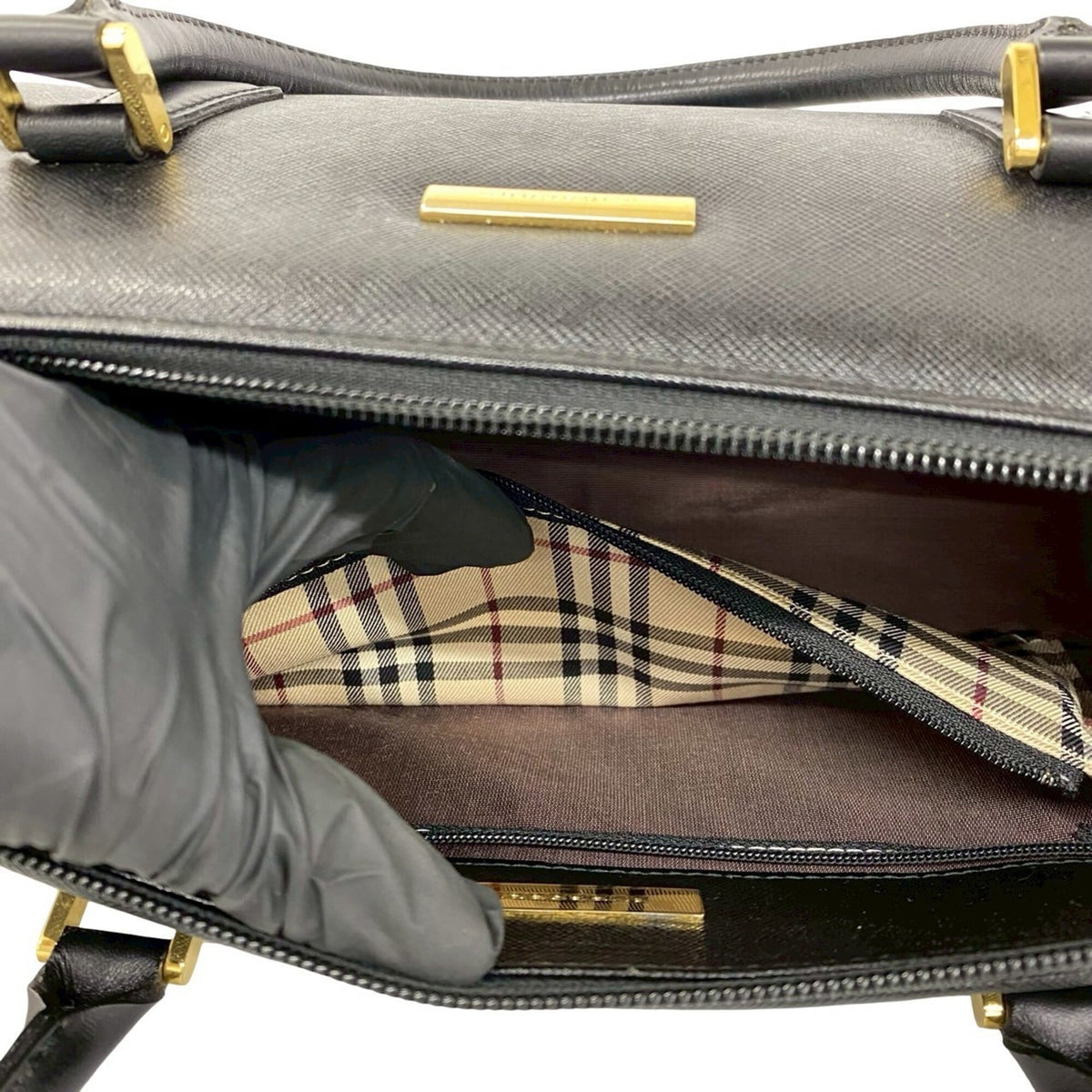 Burberry Black Leather Boston Bag Handbag (Pre-Owned)