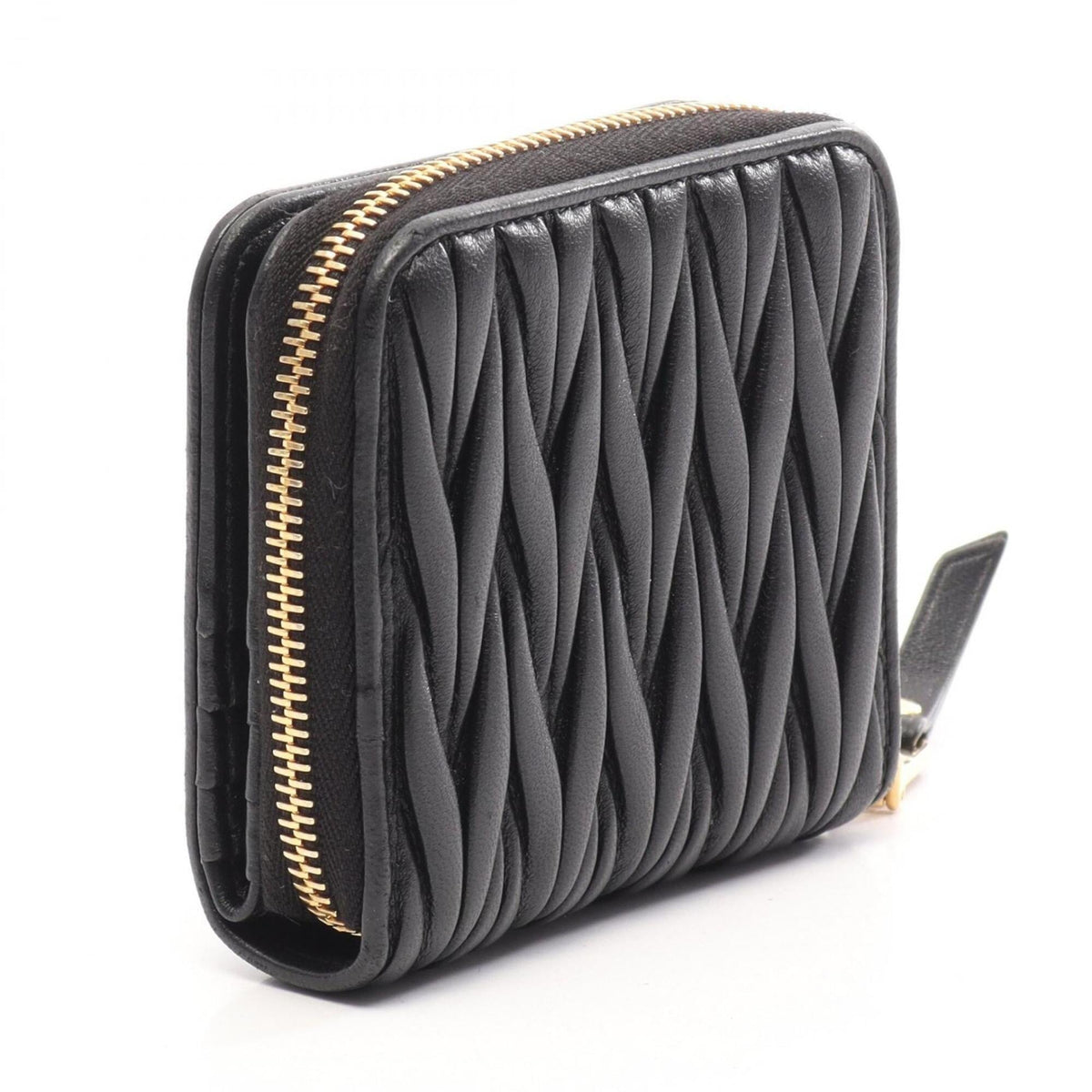 Miu Miu Matelasse Black Leather Wallet (Bi-Fold) (Pre-Owned)