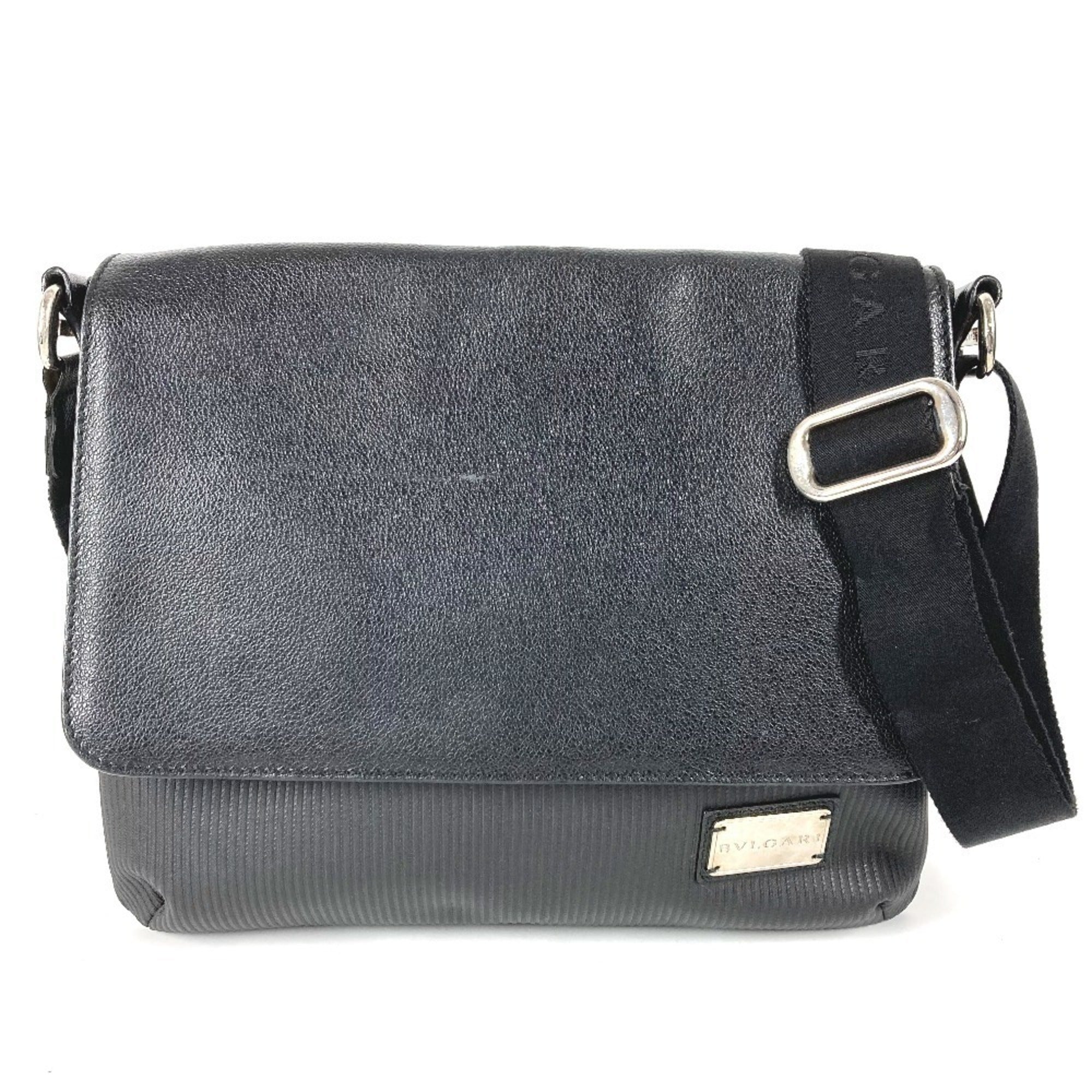 Bvlgari Black Pvc Leather Messenger Bag Shoulder Bag (Pre-Owned)
