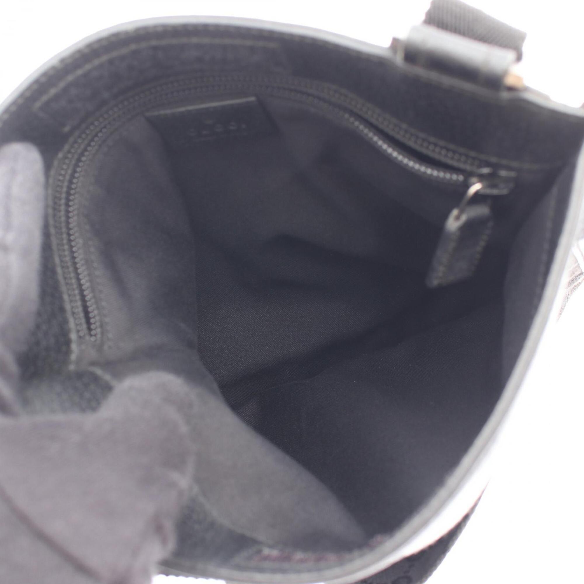 Gucci Black Canvas Leather Handbag Shoulder Bag (Pre-Owned)