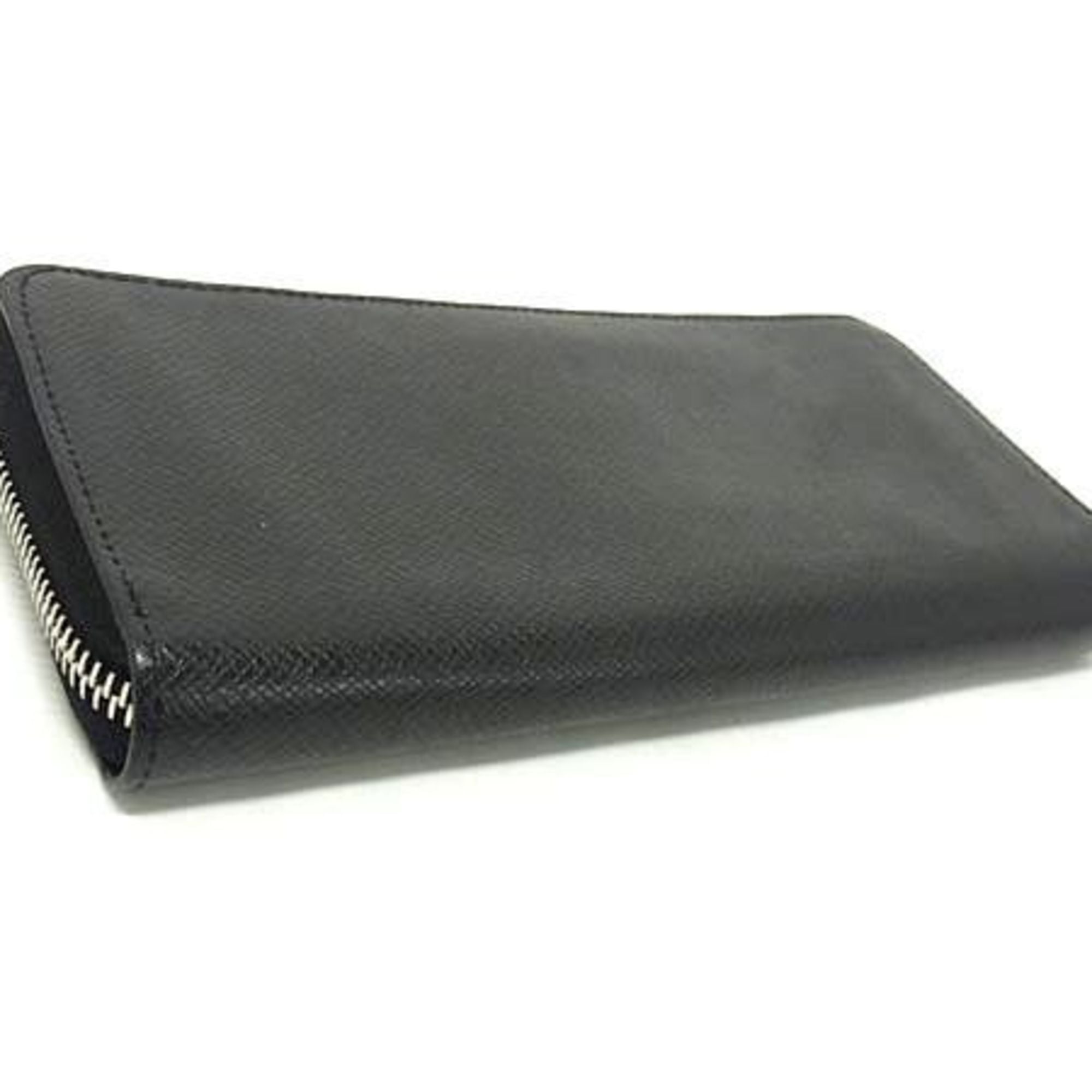 Louis Vuitton Black Noir Taiga Leather Long Wallet (Bi-Fold) (Pre-Owned)
