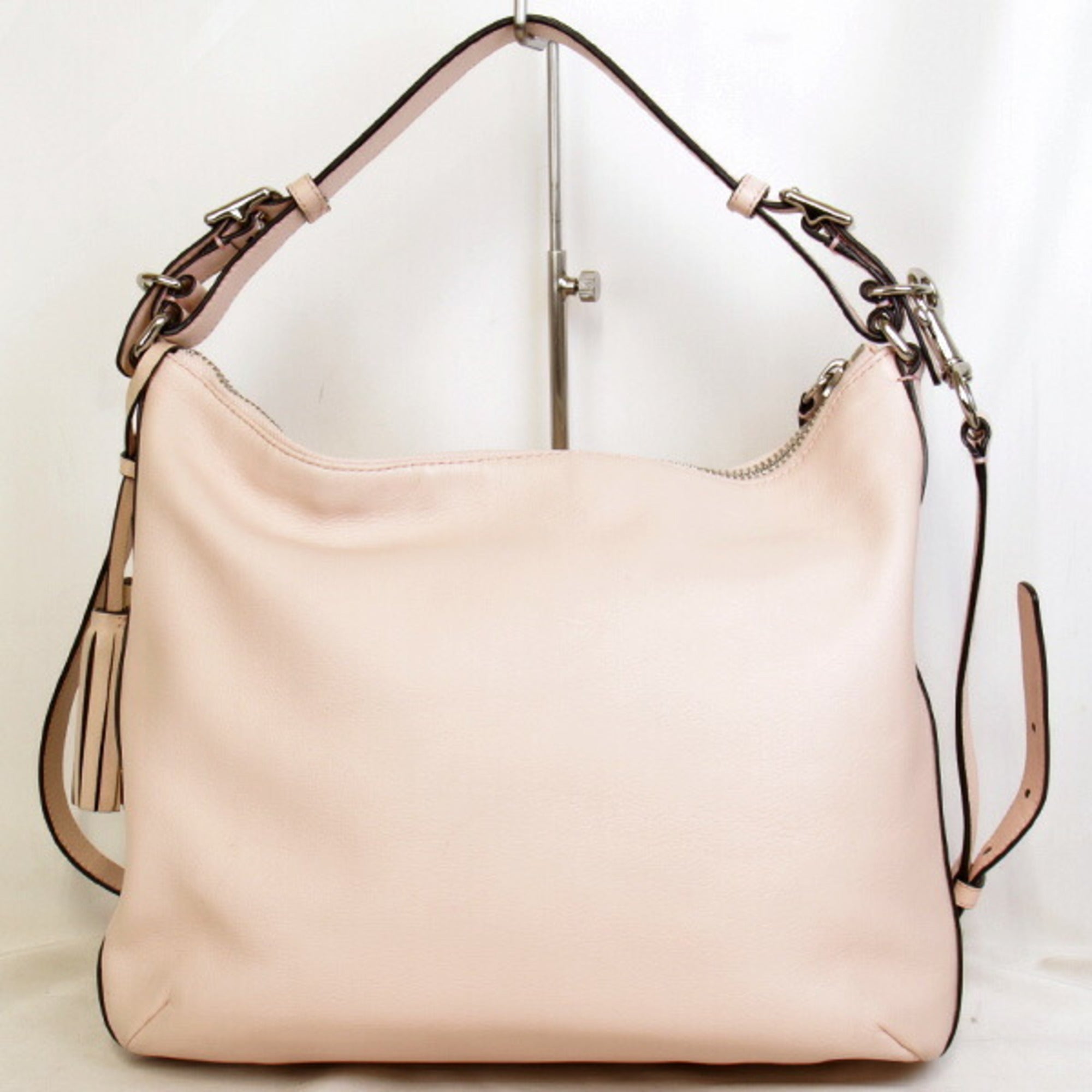 Coach Light Pink Leather Shoulder Bag (Pre-Owned)