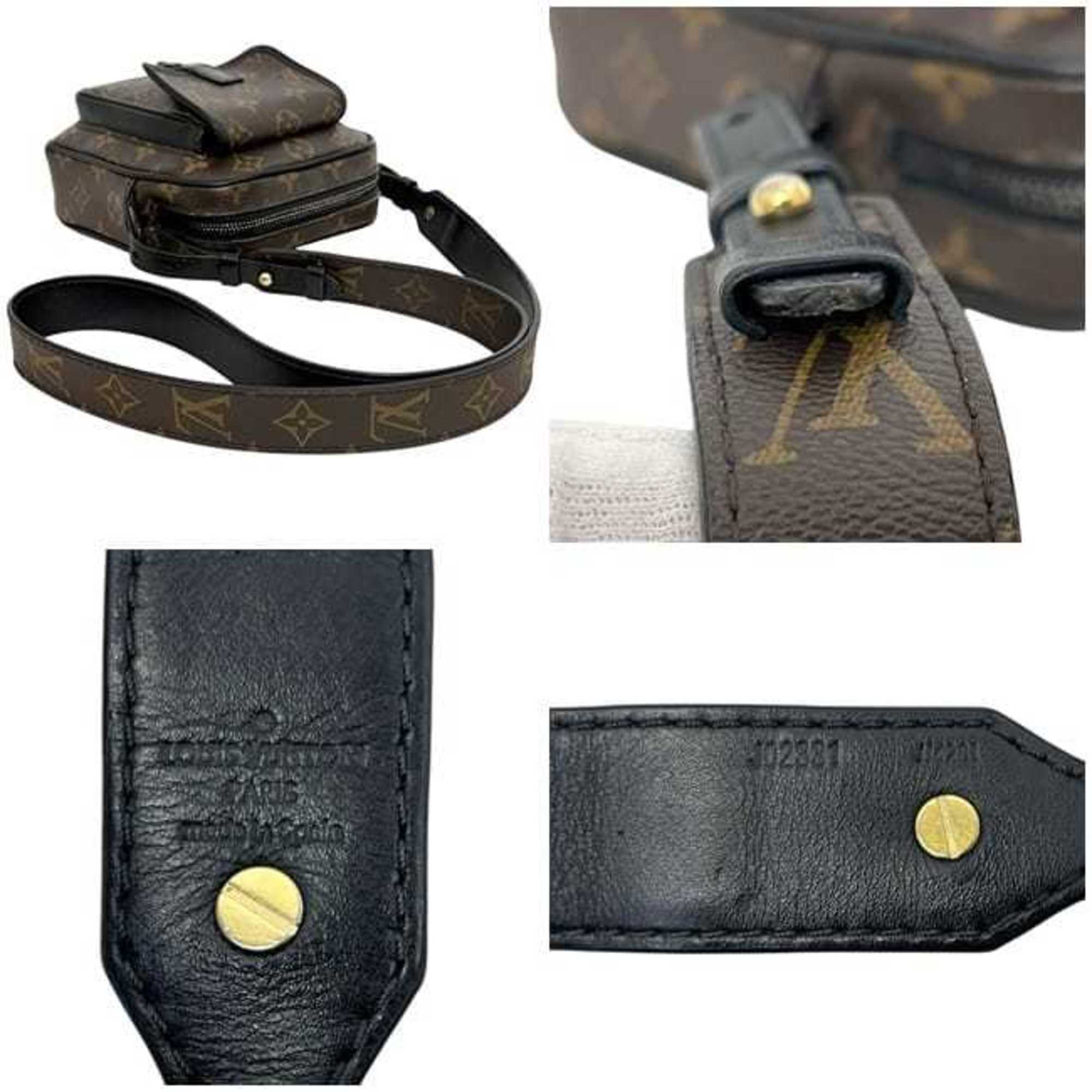 Louis Vuitton Black Brown Monogram Monogram Pochette Shoulder Bag (Pre-Owned)