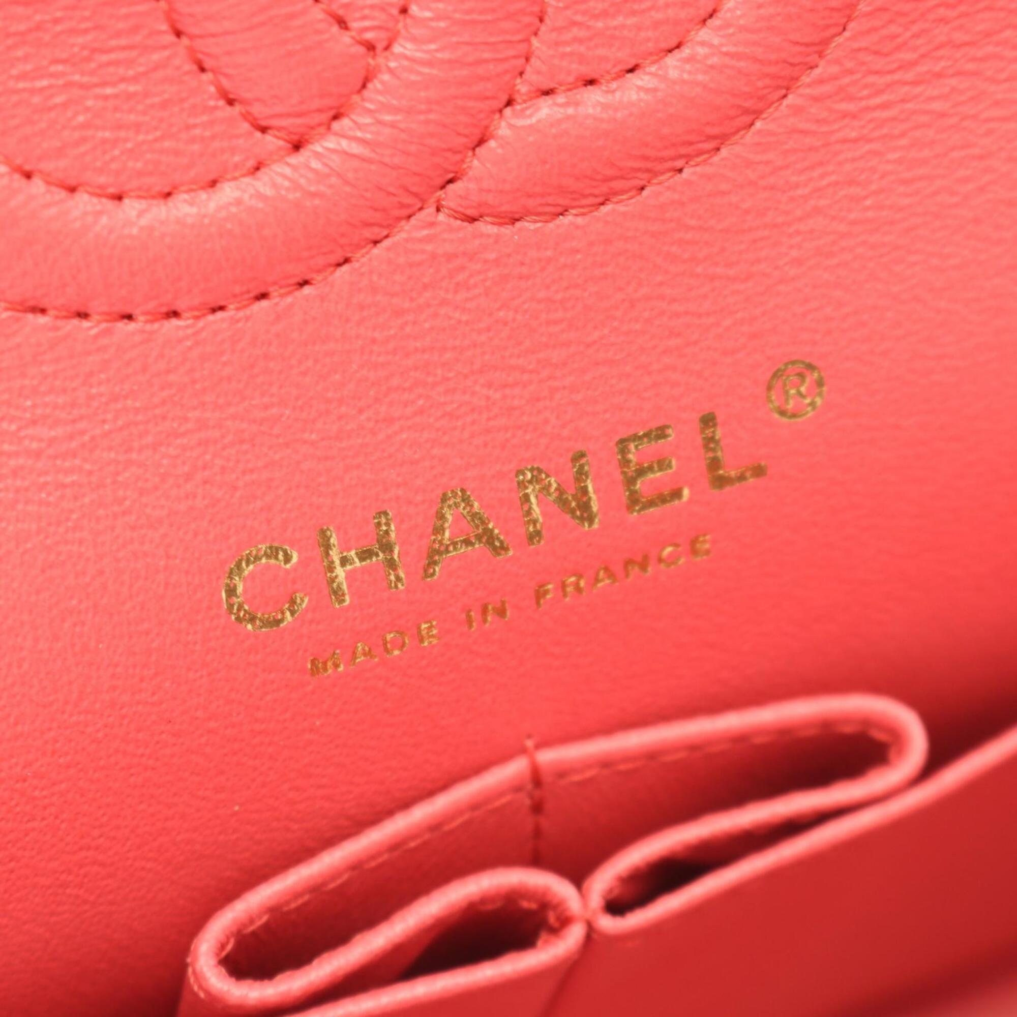 Chanel Pink Leather Handbag Shoulder Bag (Pre-Owned)