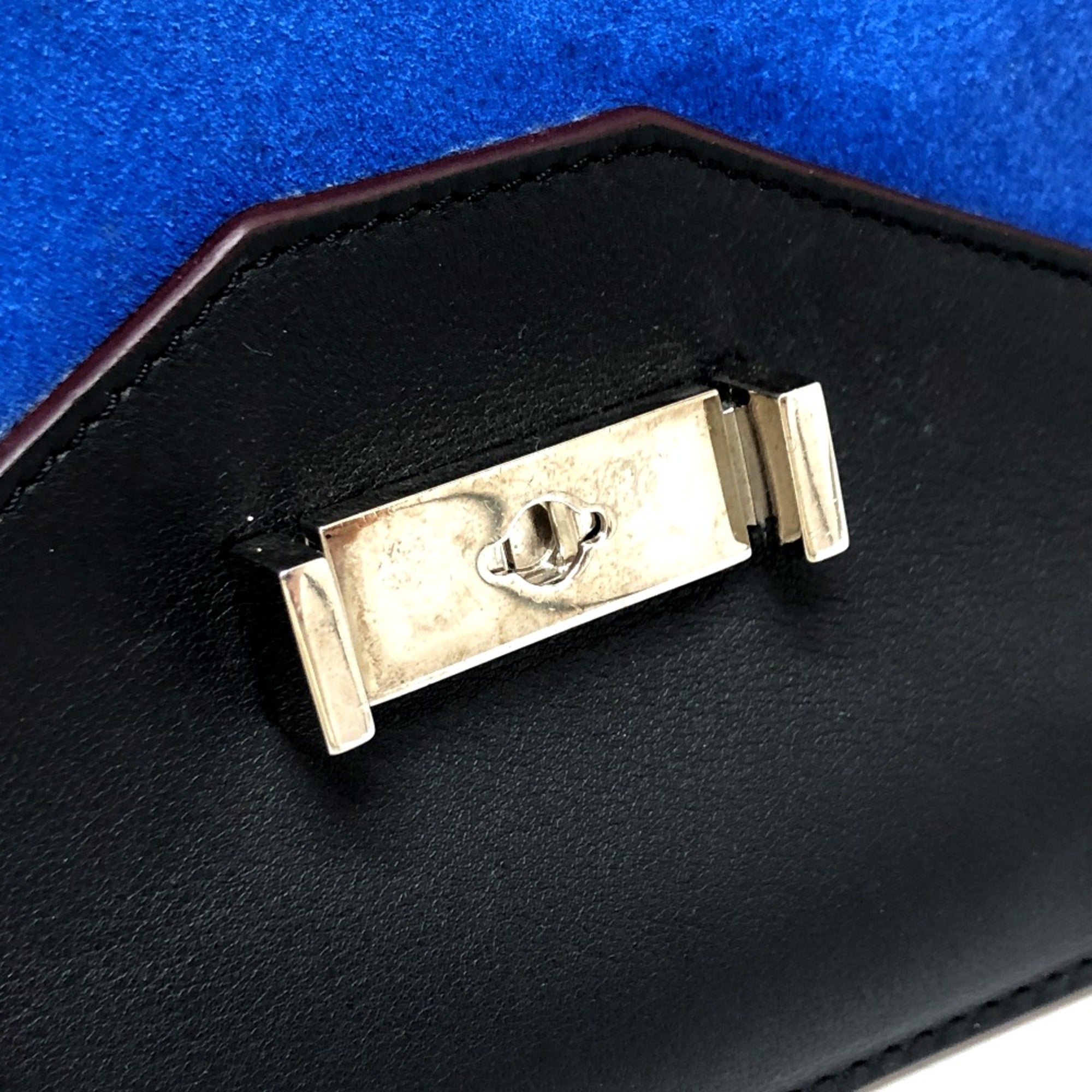 Celine Brown Leather Shoulder Bag (Pre-Owned)