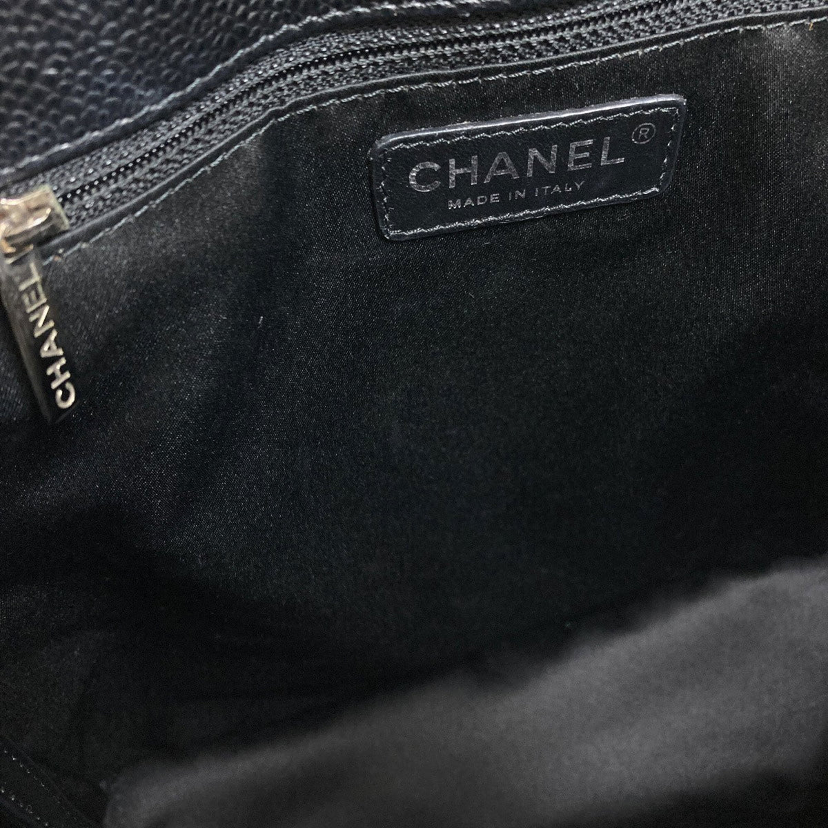 Chanel Black Tote Bag (Pre-Owned)