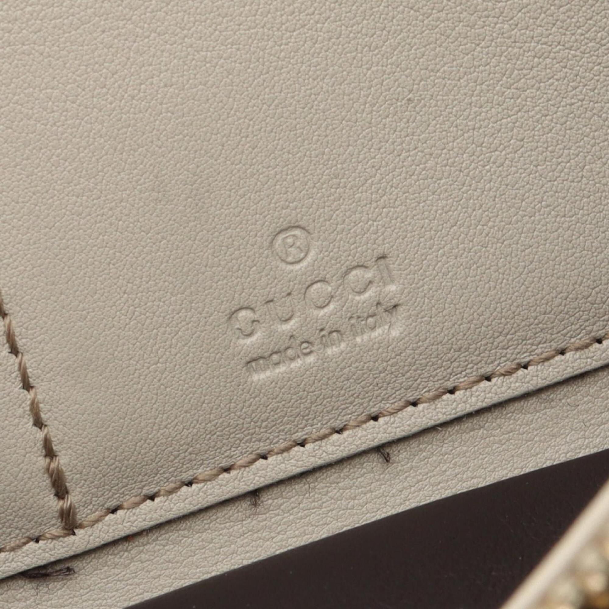 Gucci Ivory Leather Long Wallet (Bi-Fold) (Pre-Owned)